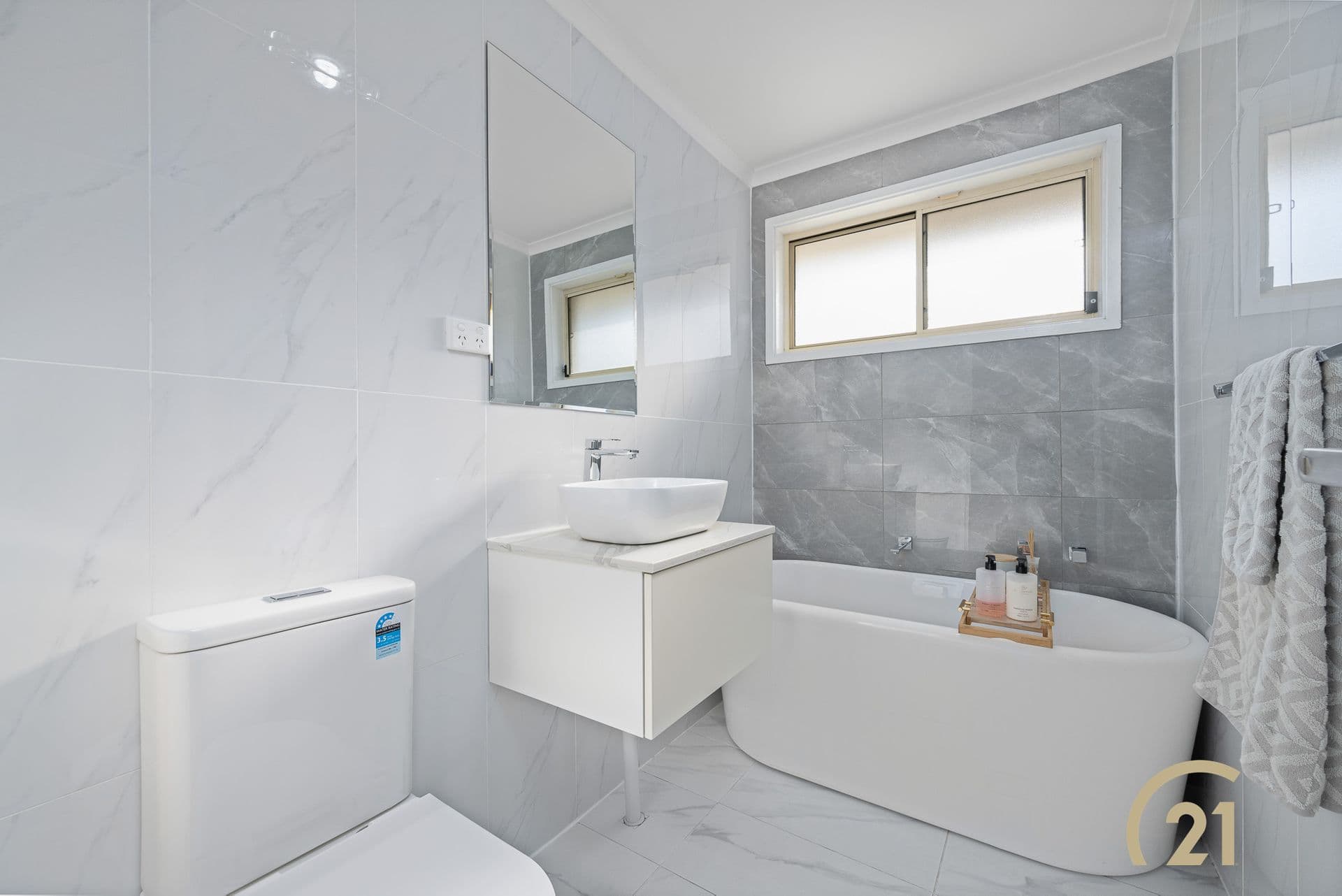 1/95-97 Ware Street, Fairfield, NSW, 2165, Green Valley - Thumbnail 6
