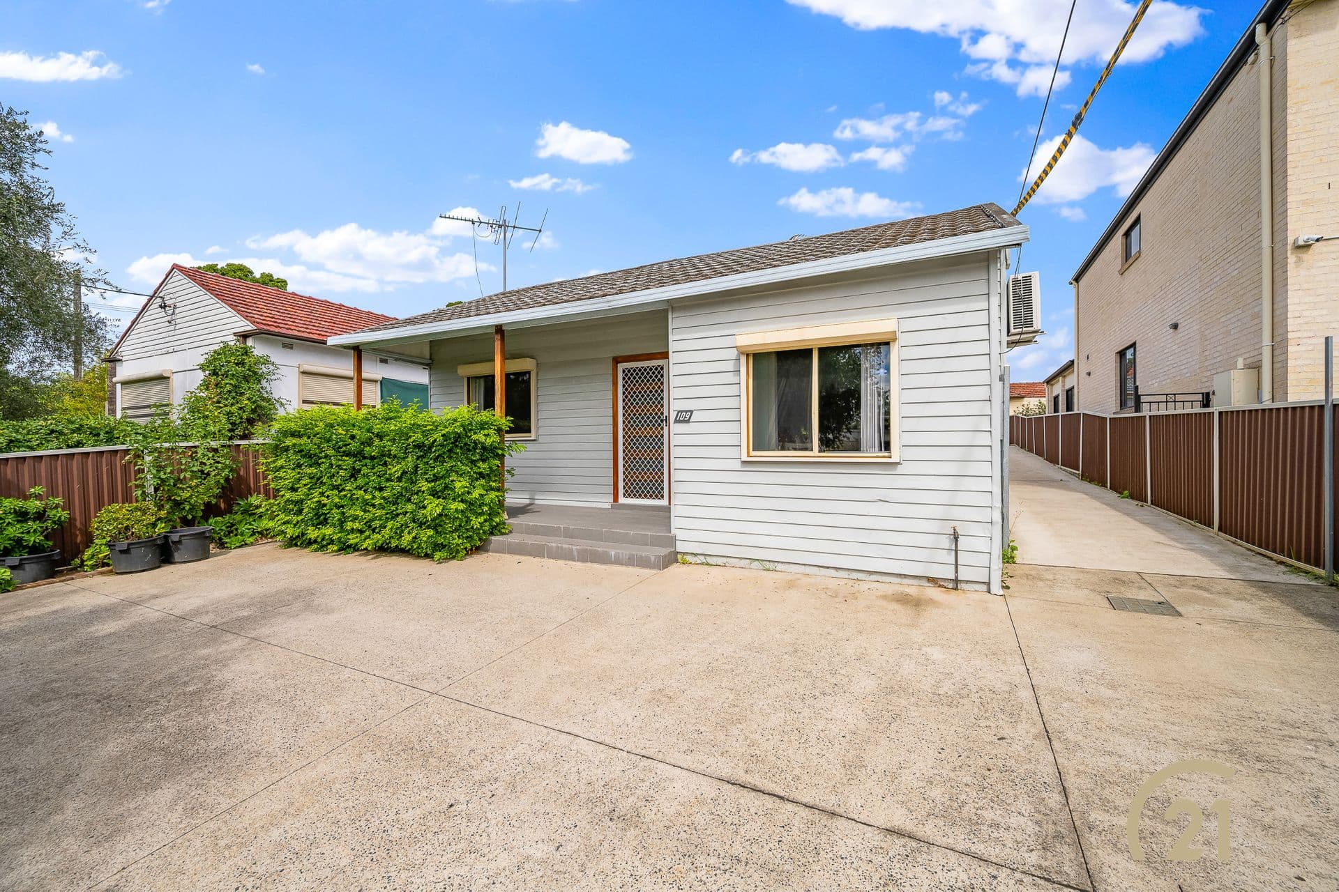 1/95-97 Ware Street, Fairfield, NSW, 2165, Fairfield - Thumbnail 2