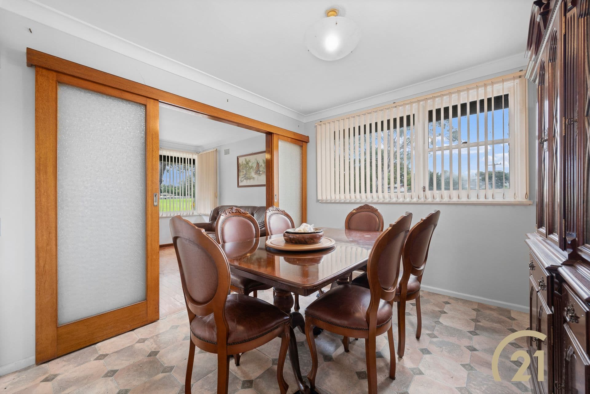 8 Valley Road, Campbelltown, NSW, 2560, Campbelltown - Thumbnail 4