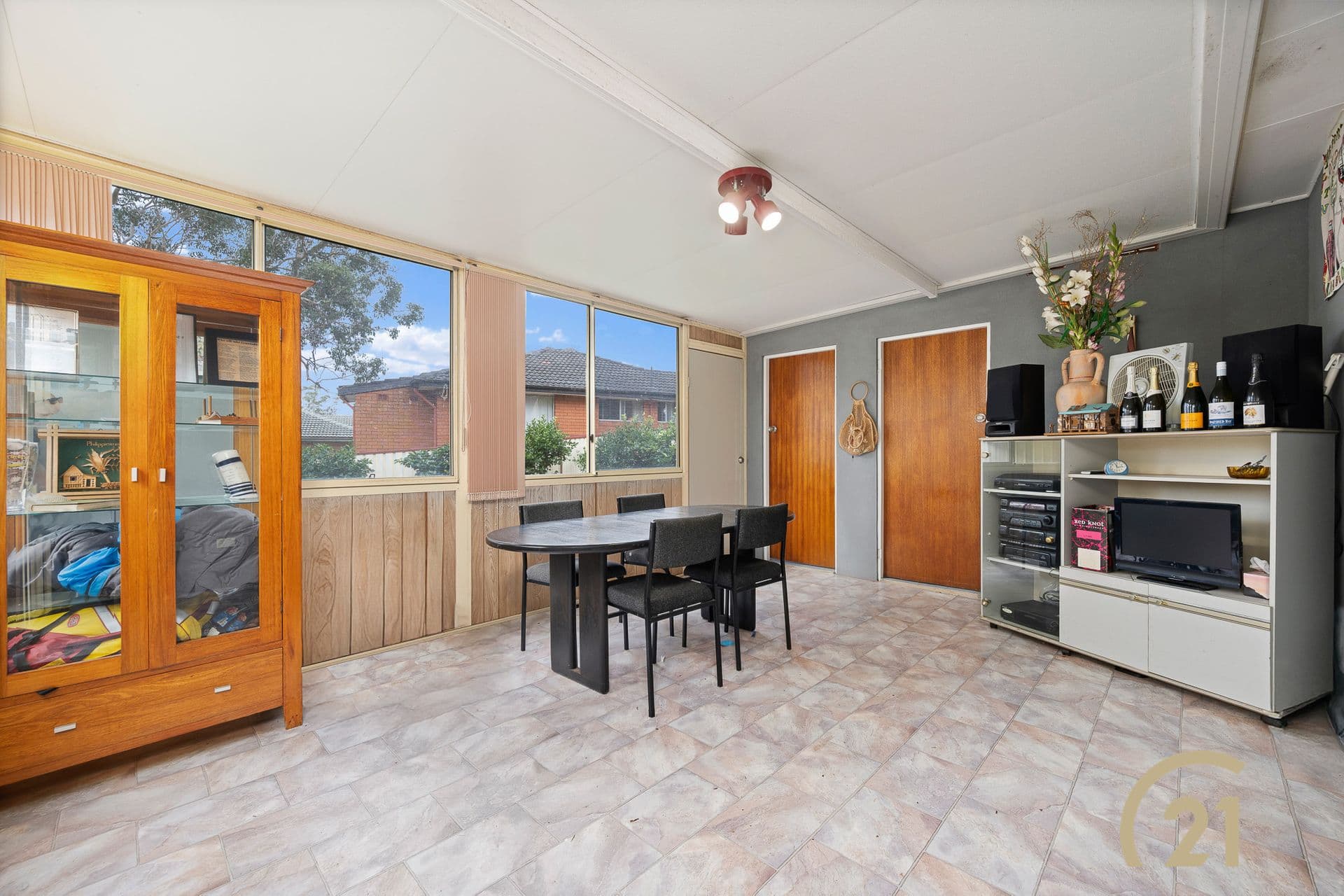 8 Valley Road, Campbelltown, NSW, 2560, Campbelltown - Thumbnail 5