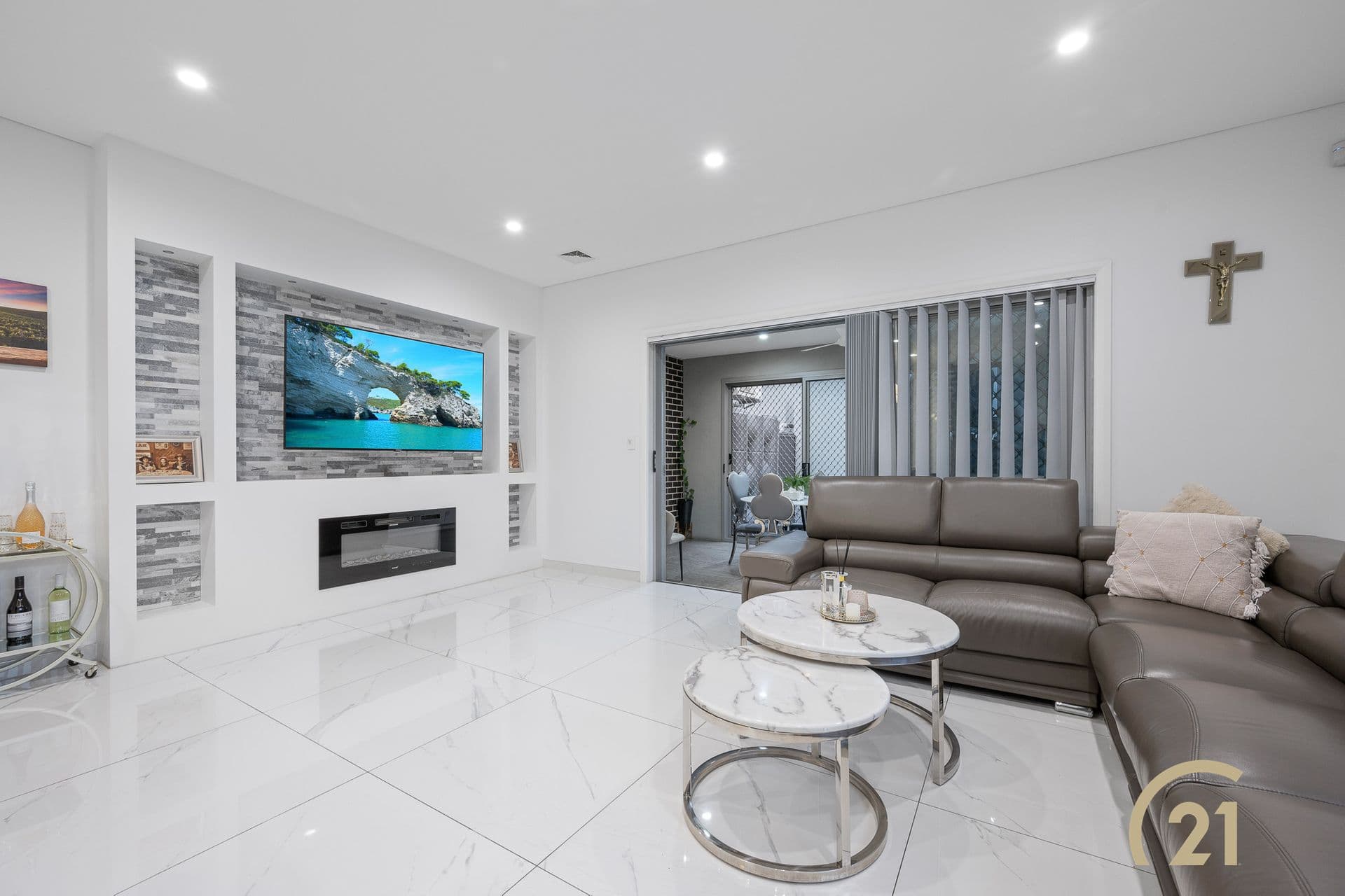 1/95-97 Ware Street, Fairfield, NSW, 2165, Fairfield Heights - Thumbnail 2