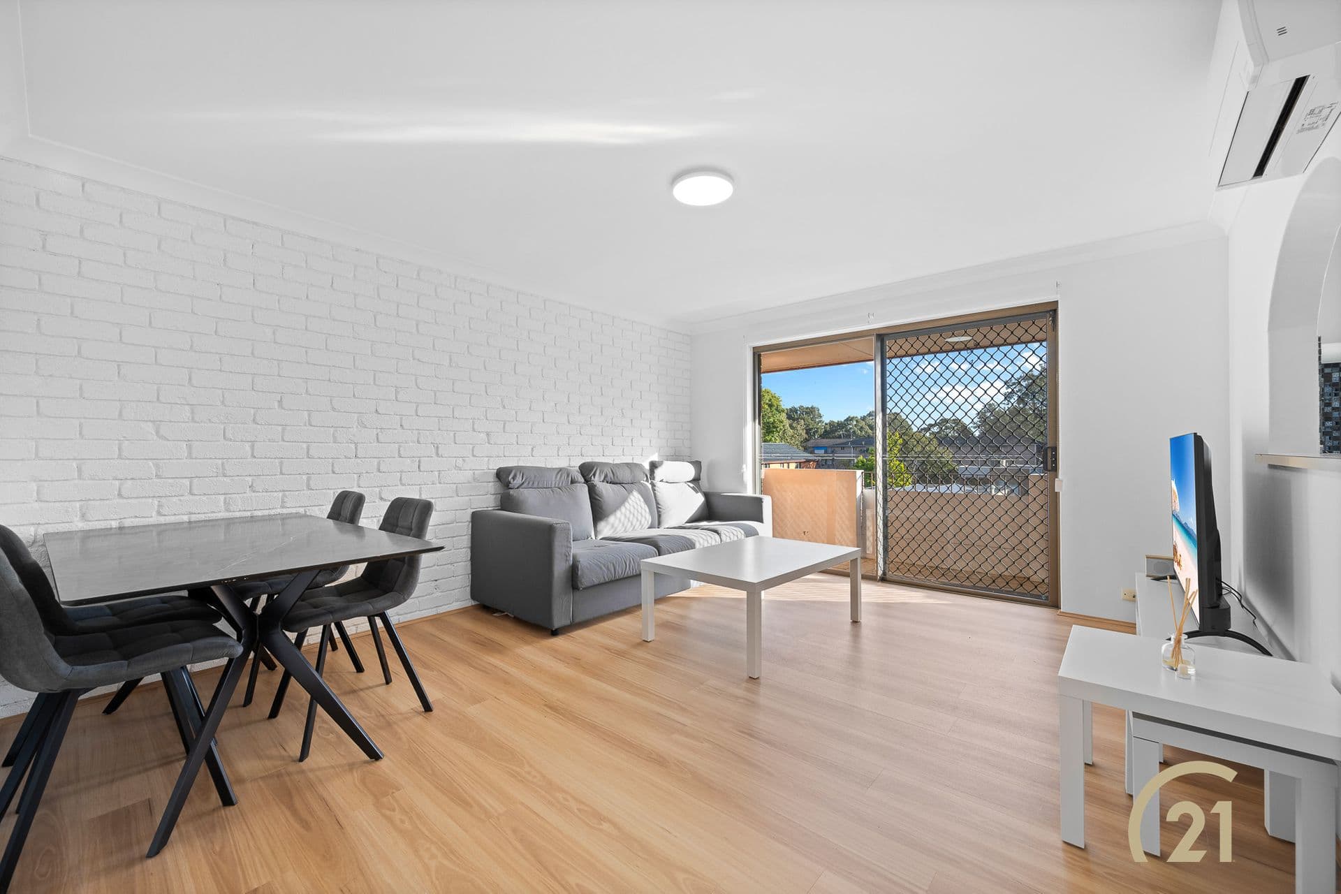 11/118 Wattle Avenue, Carramar, NSW, 2163, Carramar - Thumbnail 3
