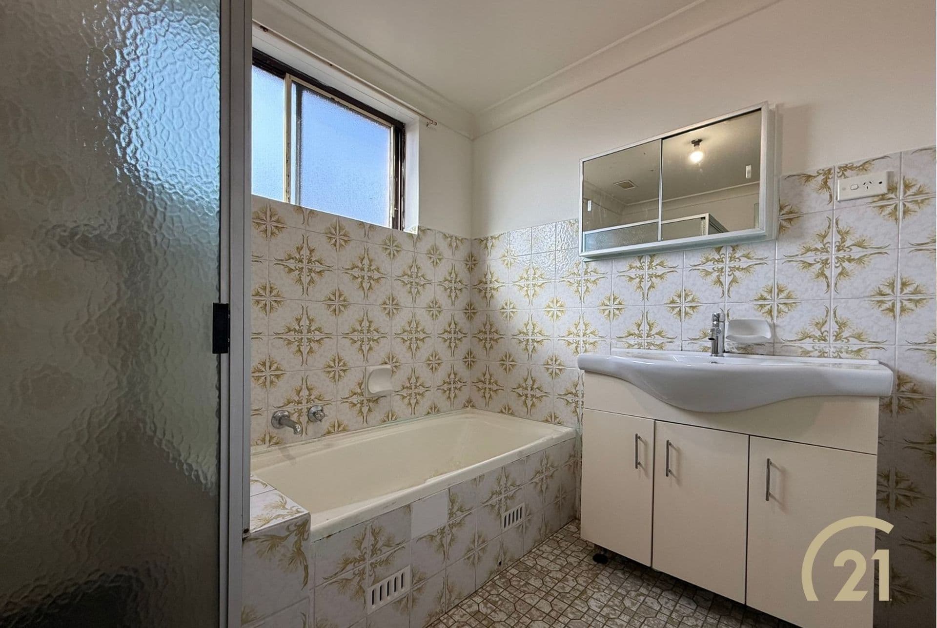 2/5 Lackey Street, Fairfield, NSW, 2165, Fairfield - Thumbnail 6