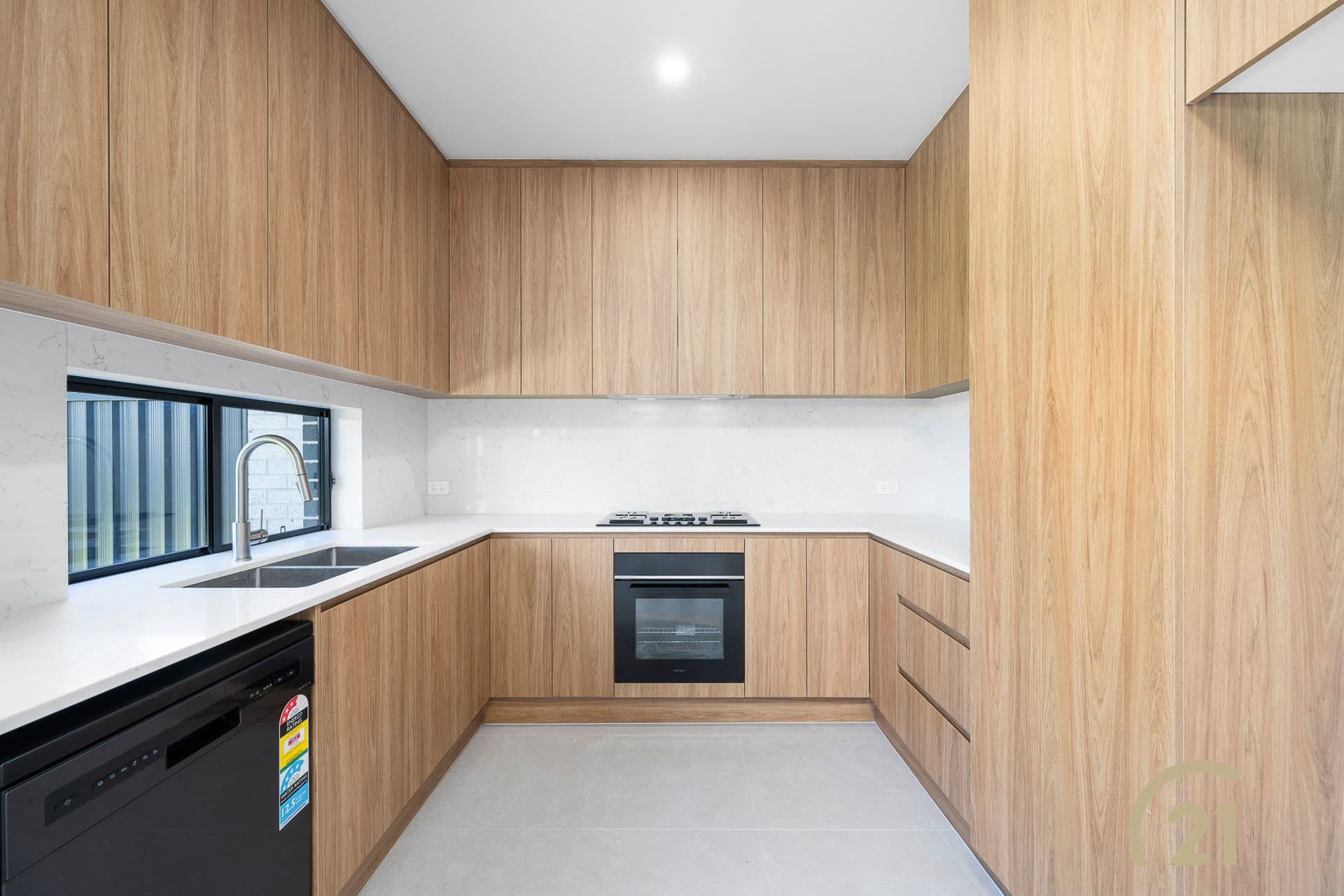 1/113-115 Willan Drive, Cartwright, NSW, 2168, Cartwright - Thumbnail 4