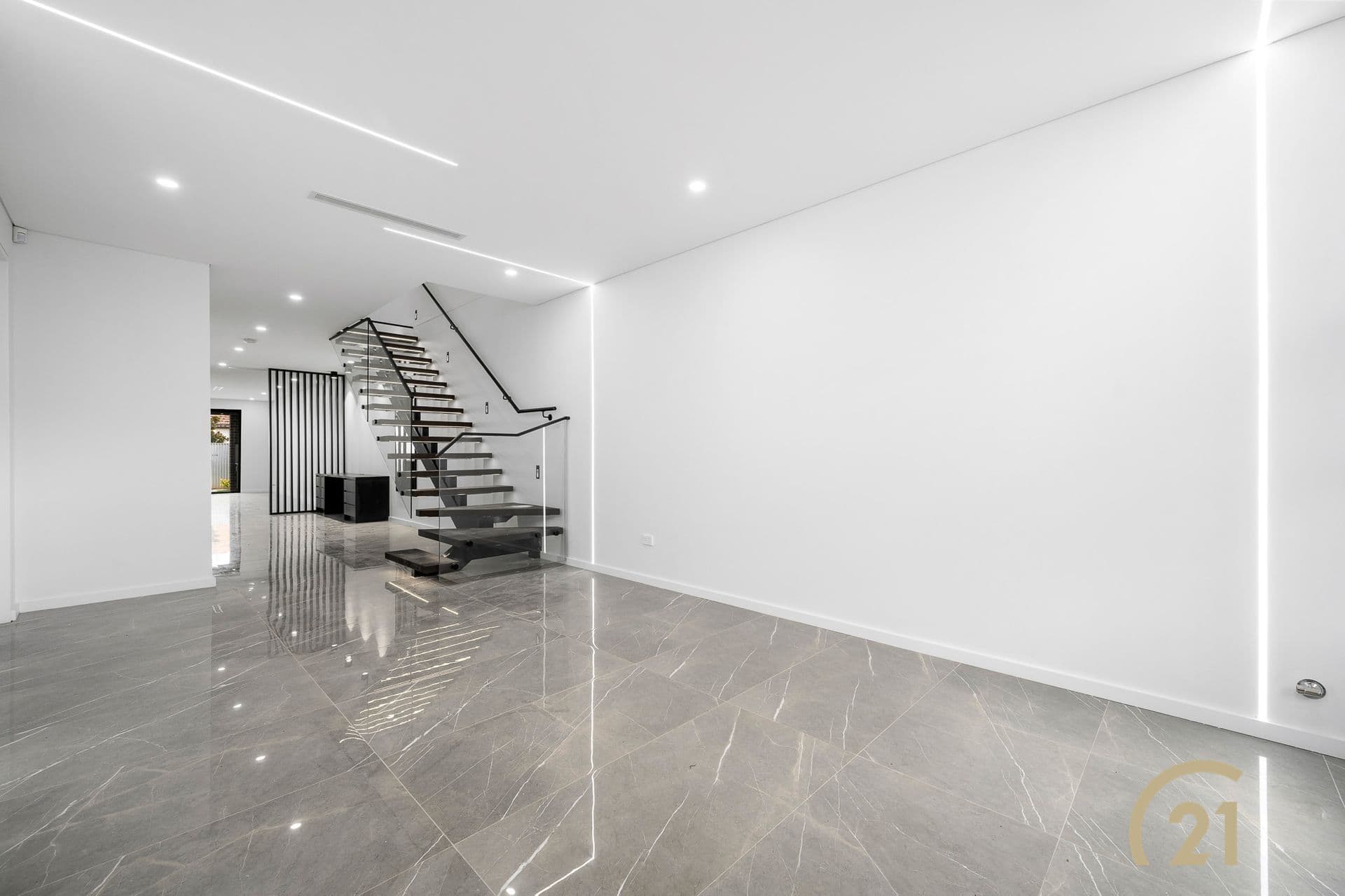 1/95-97 Ware Street, Fairfield, NSW, 2165, Fairfield Heights - Thumbnail 3