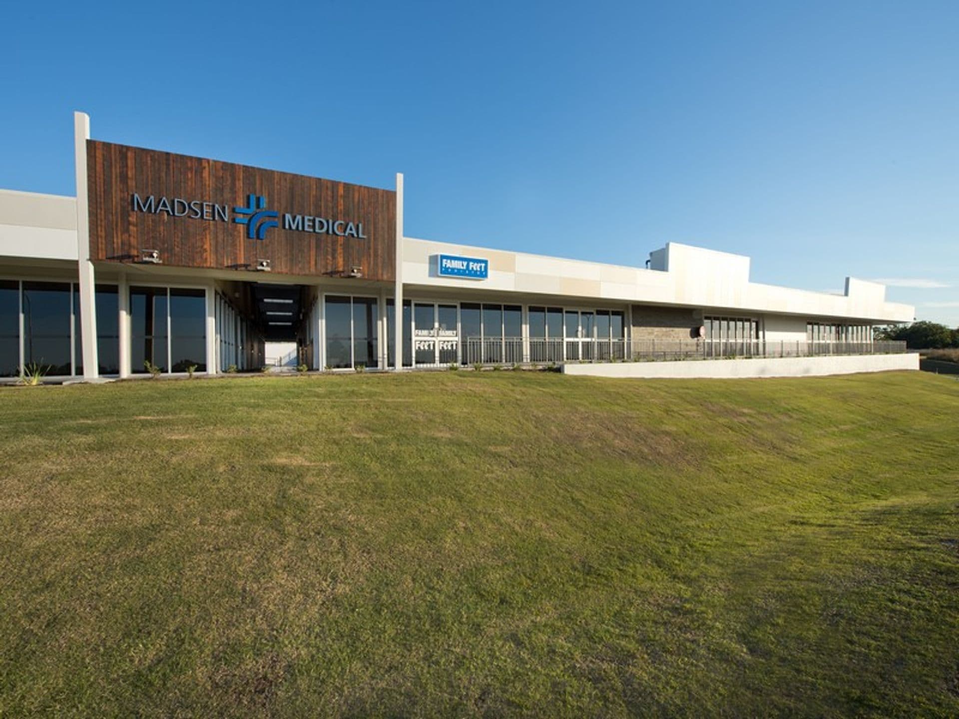 Tenancy 11 Madsen Medical Centre, Urraween, QLD, 4655, Urraween - Image 1