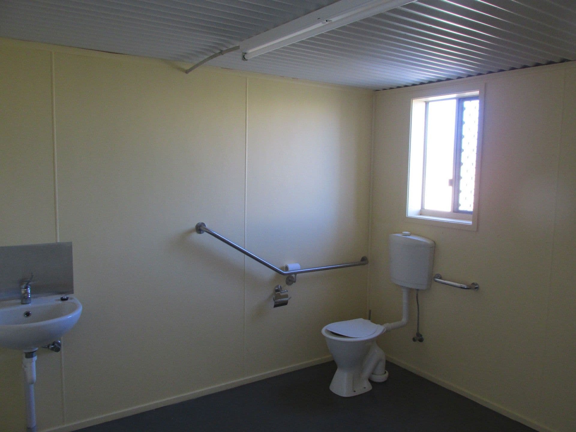 1/10 Liuzzi Street, PIALBA, Hervey Bay, QLD, 4655, Dundowran - Thumbnail 8