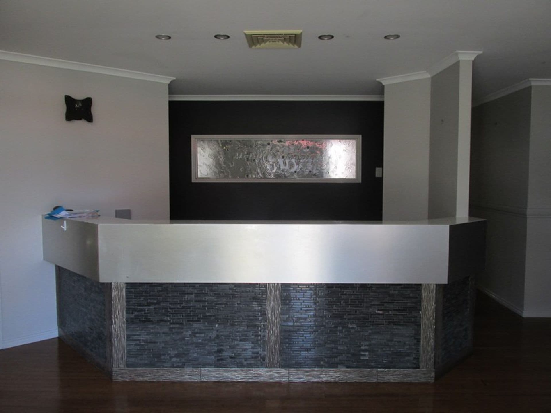 14 Queens Road, Scarness, QLD, 4655, Scarness - Thumbnail 2