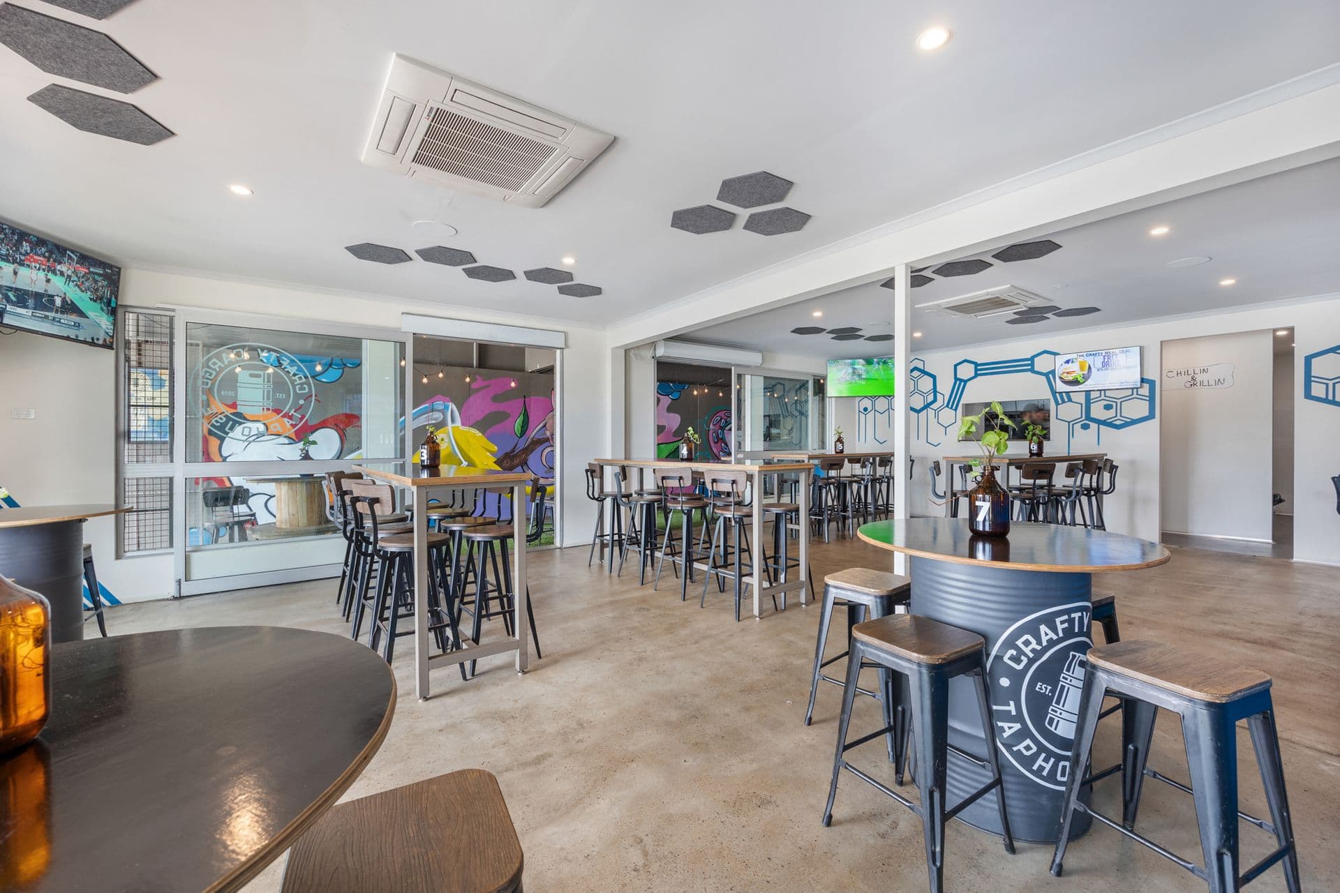 16 Bideford Street, Torquay, QLD, 4655, Torquay - Thumbnail 7