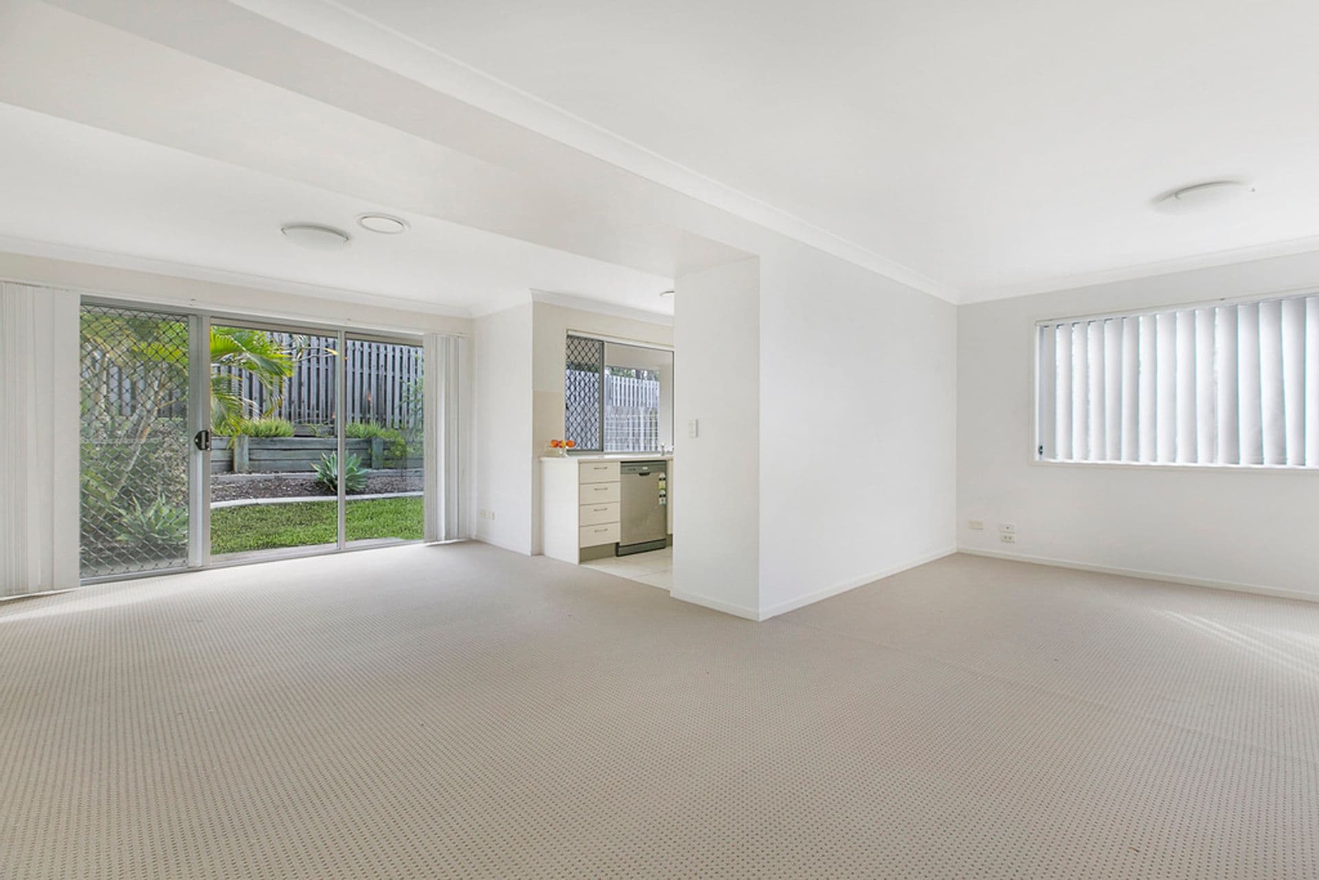 19/110 Lexey Crescent, Wakerley, QLD, 4154, Wakerley - Thumbnail 3