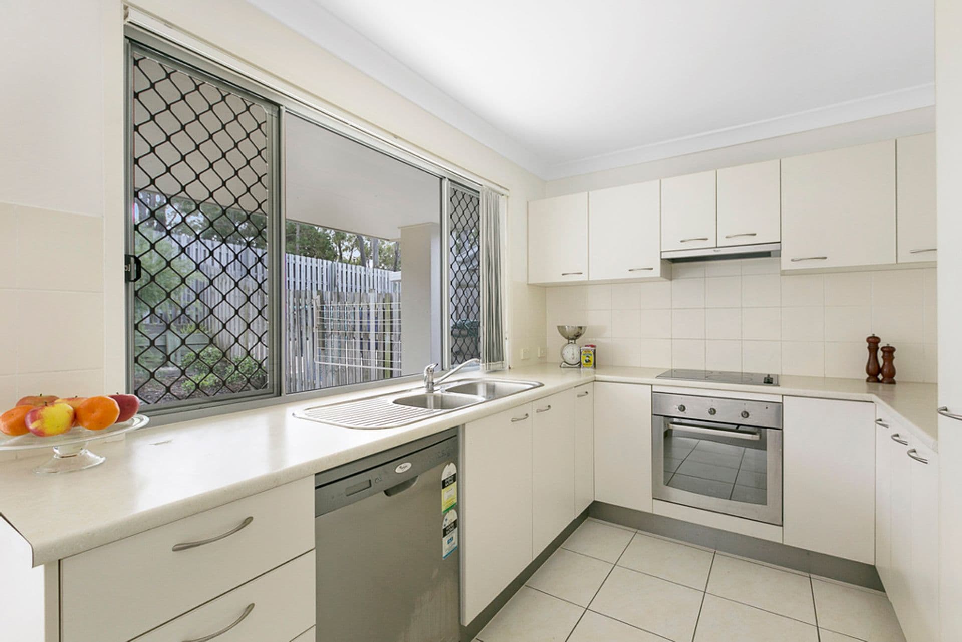 19/110 Lexey Crescent, Wakerley, QLD, 4154, Wakerley - Thumbnail 2