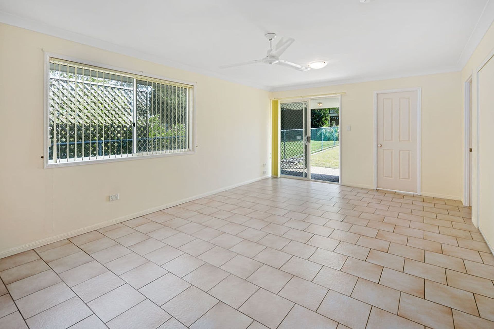 19 Davidson Street, Wynnum, QLD, 4178, Wynnum - Thumbnail 6