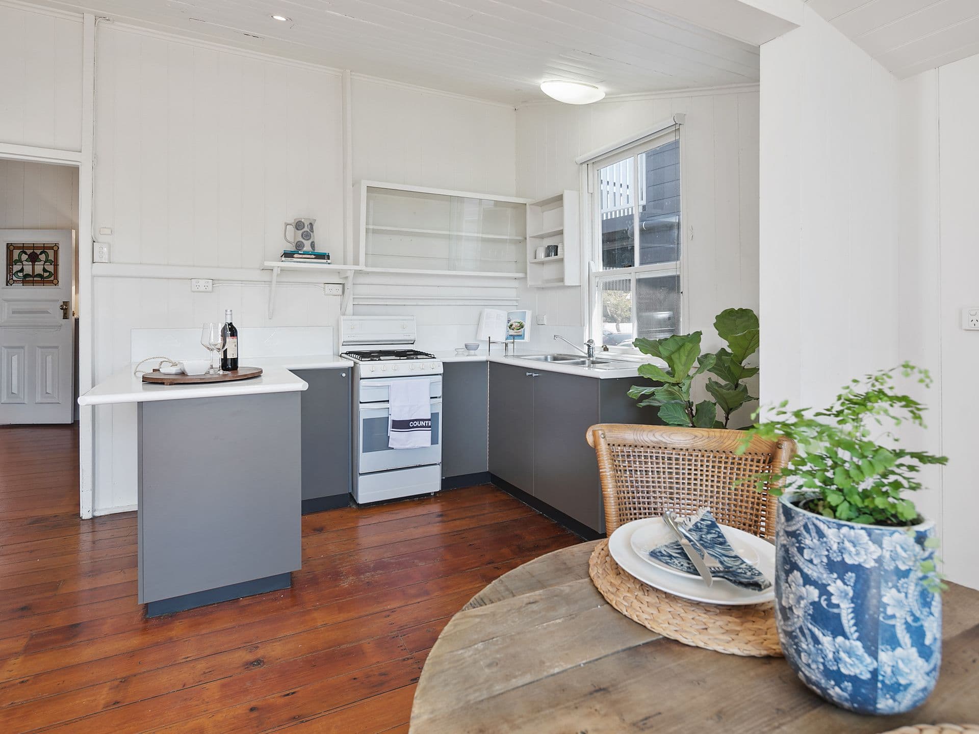 182 Melville Terrace, Manly, QLD, 4179, Manly - Thumbnail 5