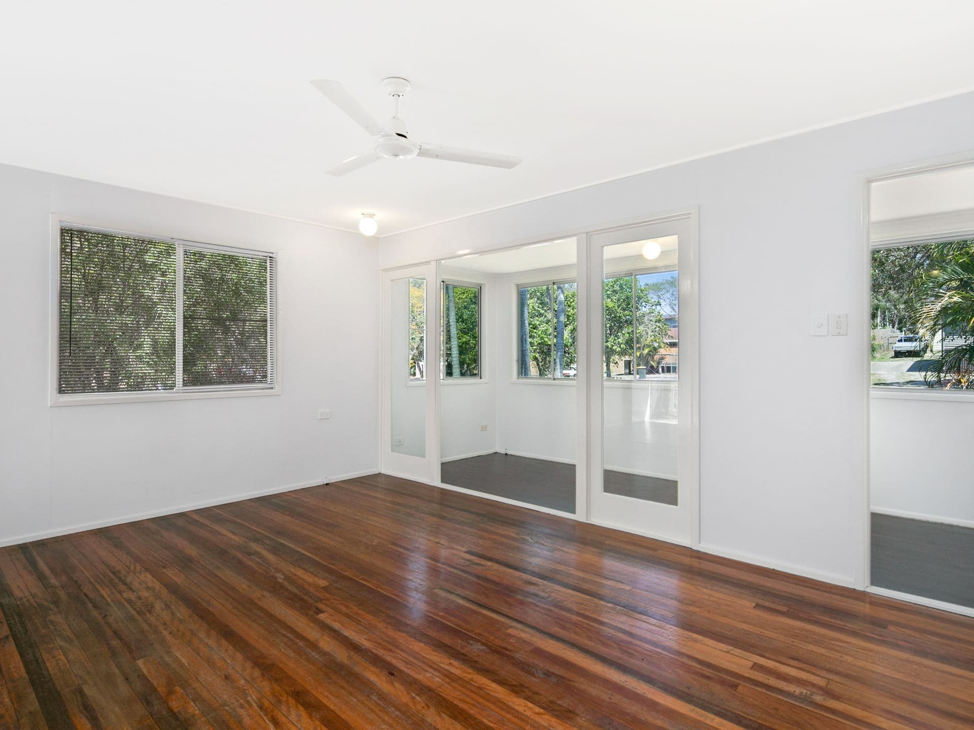 52 Bernays Road, Wynnum West, QLD, 4178, Wynnum West - Thumbnail 5