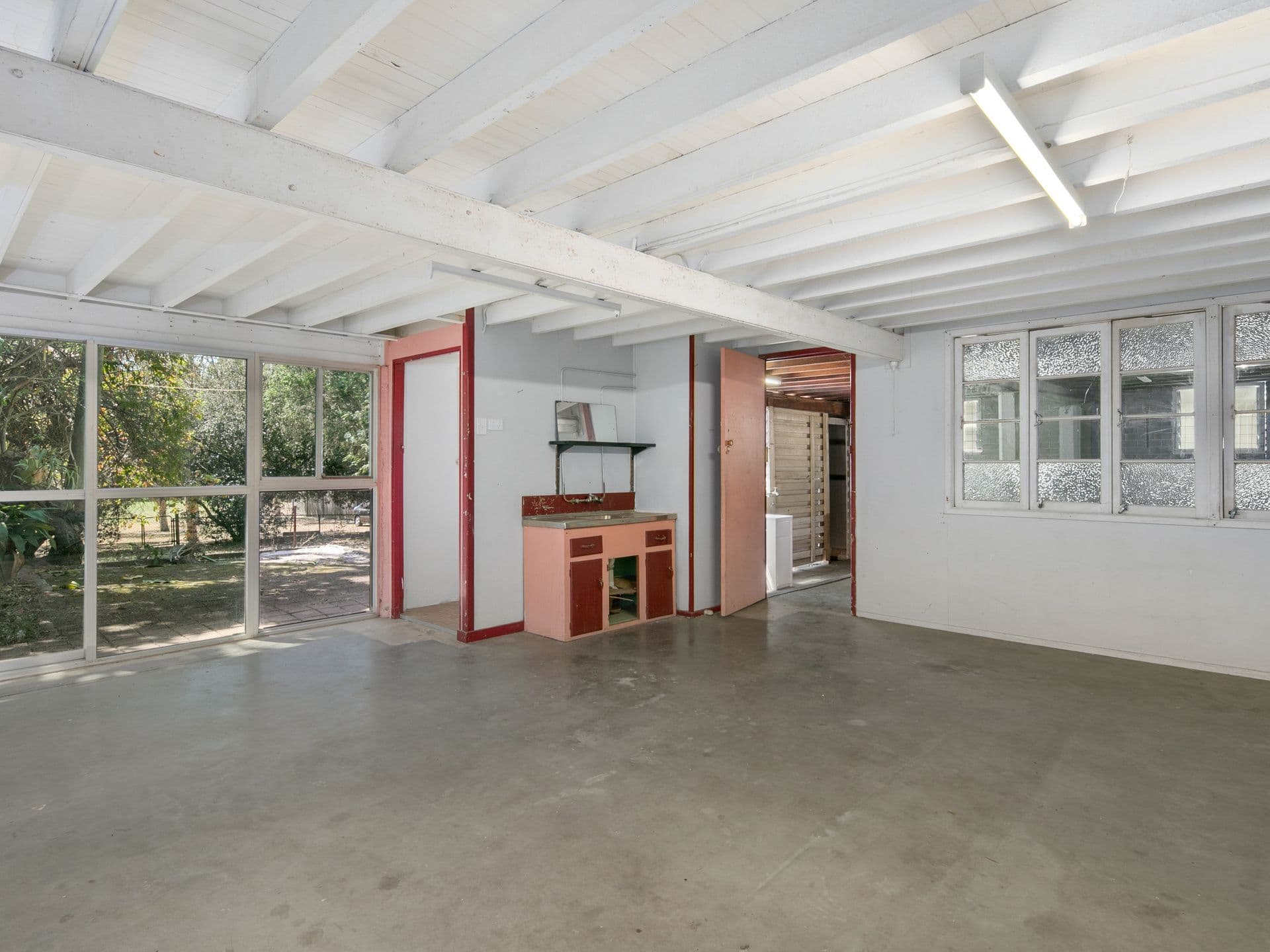 52 Bernays Road, Wynnum West, QLD, 4178, Wynnum West - Thumbnail 6