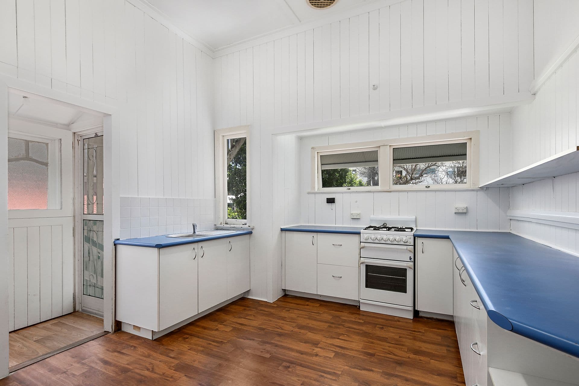 190 Gordon Parade, Manly, QLD, 4179, Wynnum - Thumbnail 3
