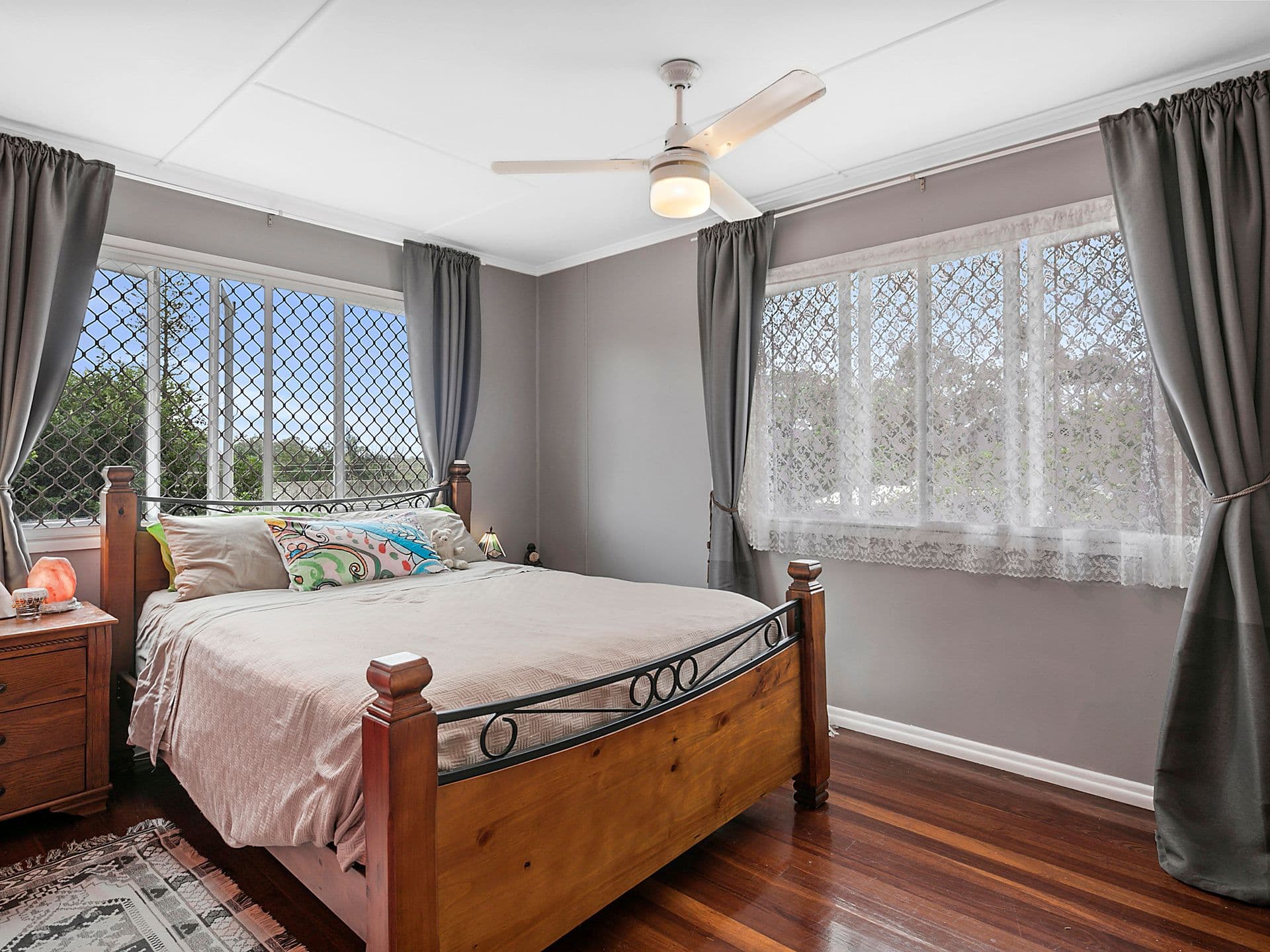 33 Curve Avenue, Wynnum, QLD, 4178, Wynnum - Thumbnail 4