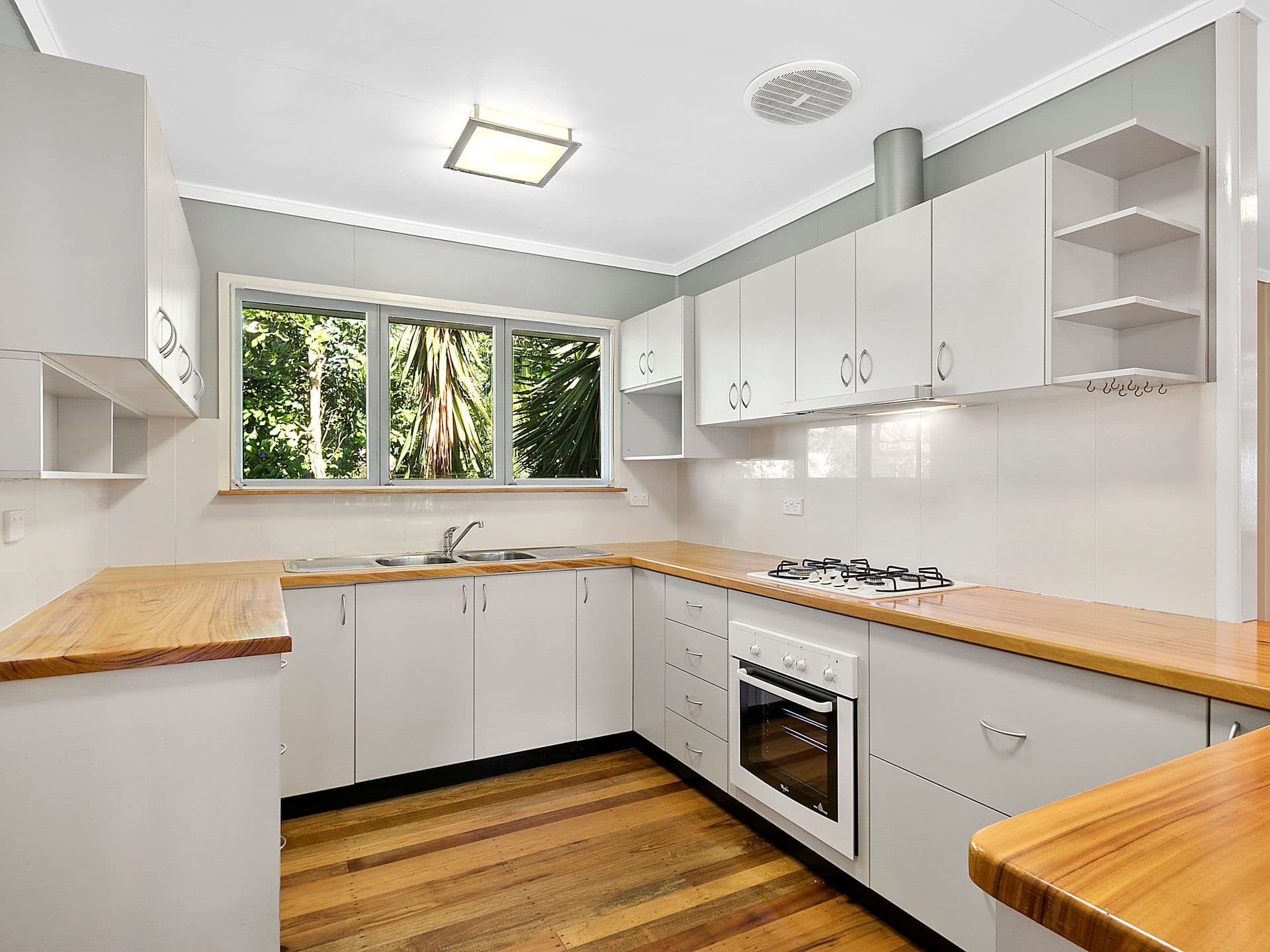 168A West Avenue, Wynnum, QLD, 4178, Wynnum - Thumbnail 3