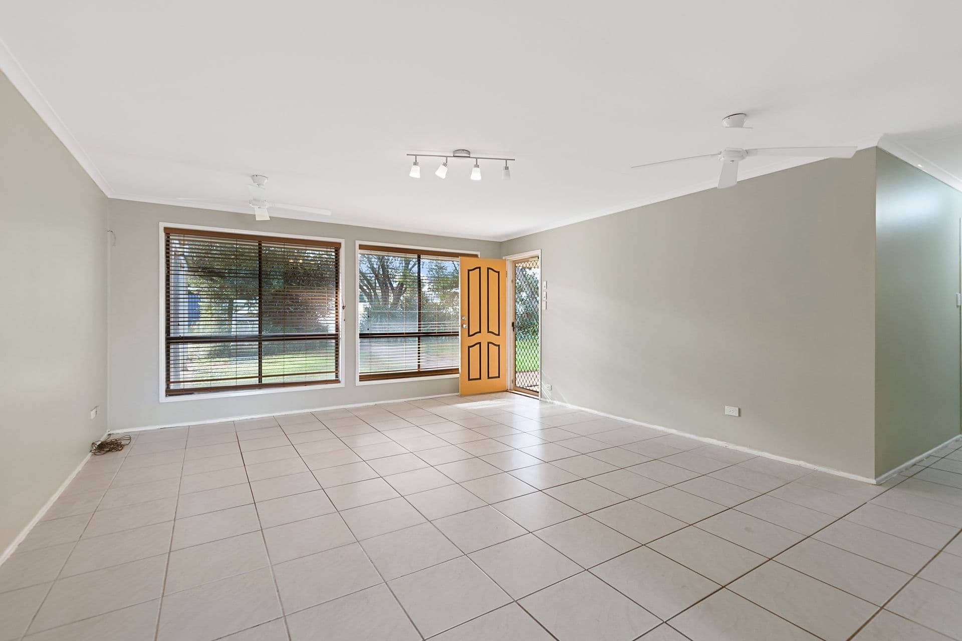 41 Talwong Street, Manly West, QLD, 4179, Manly West - Thumbnail 2