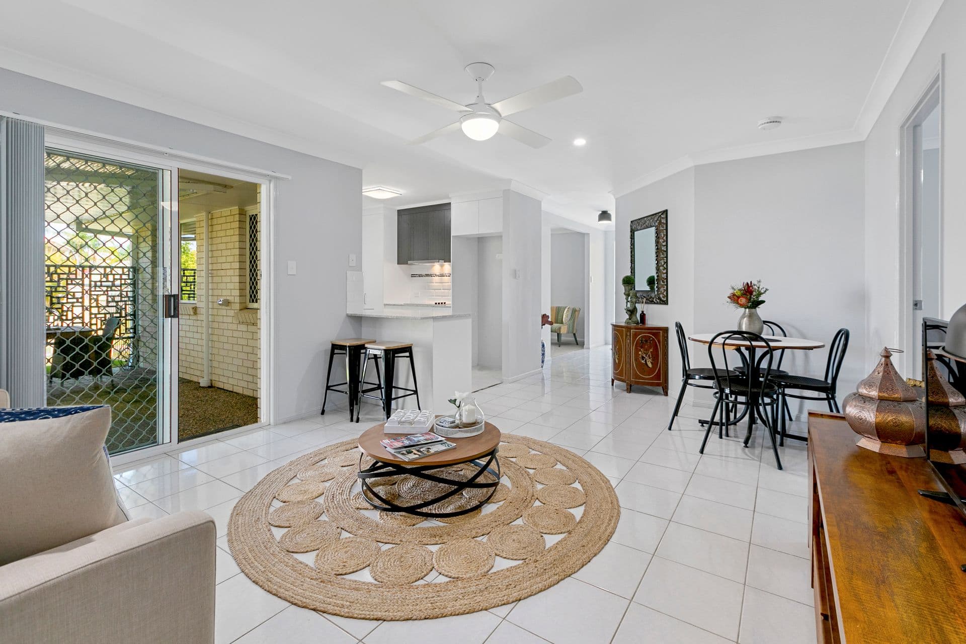 1 Coral Close, Manly West, QLD, 4179, Manly West - Thumbnail 2