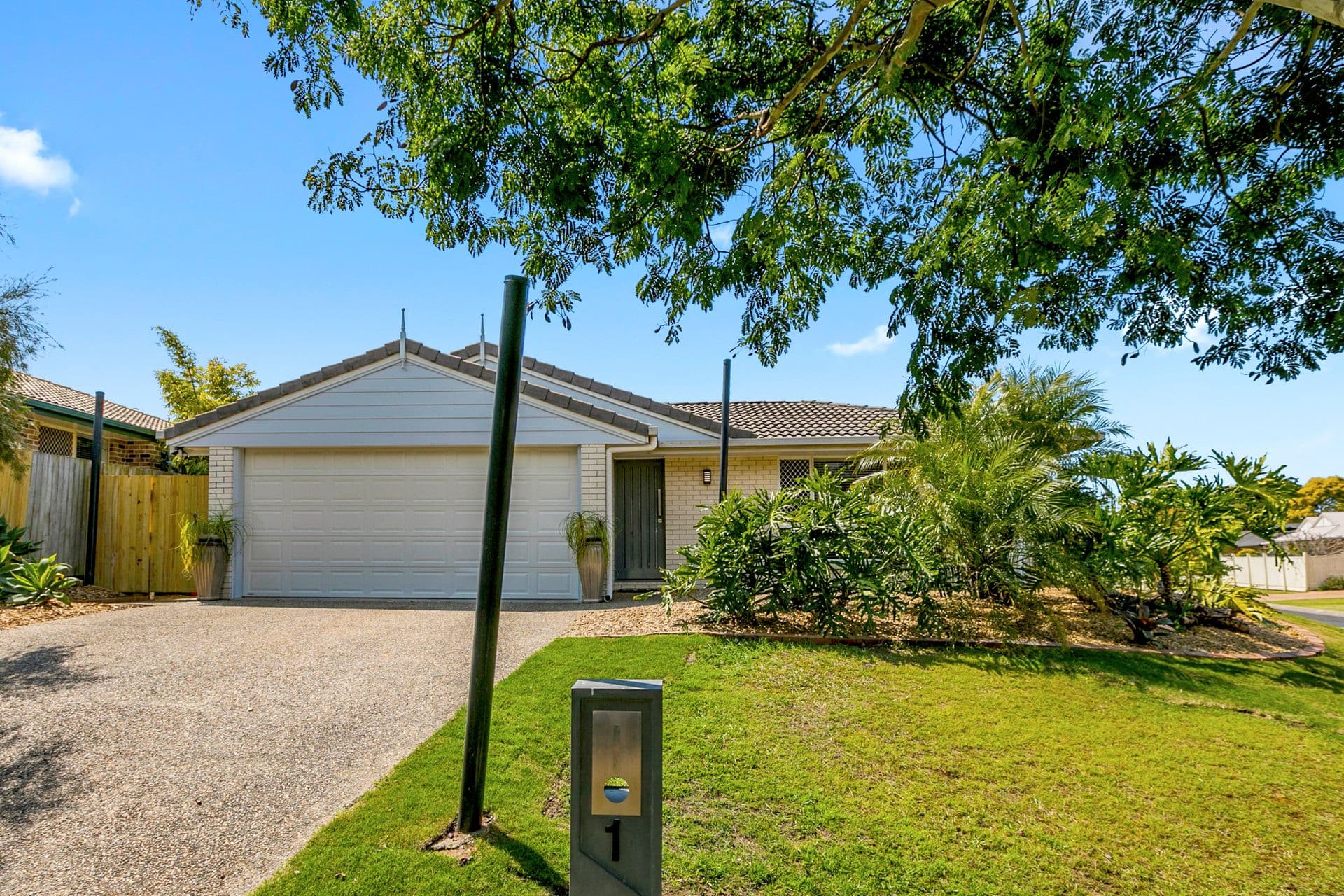 1 Coral Close, Manly West, QLD, 4179, Manly West - Thumbnail 4