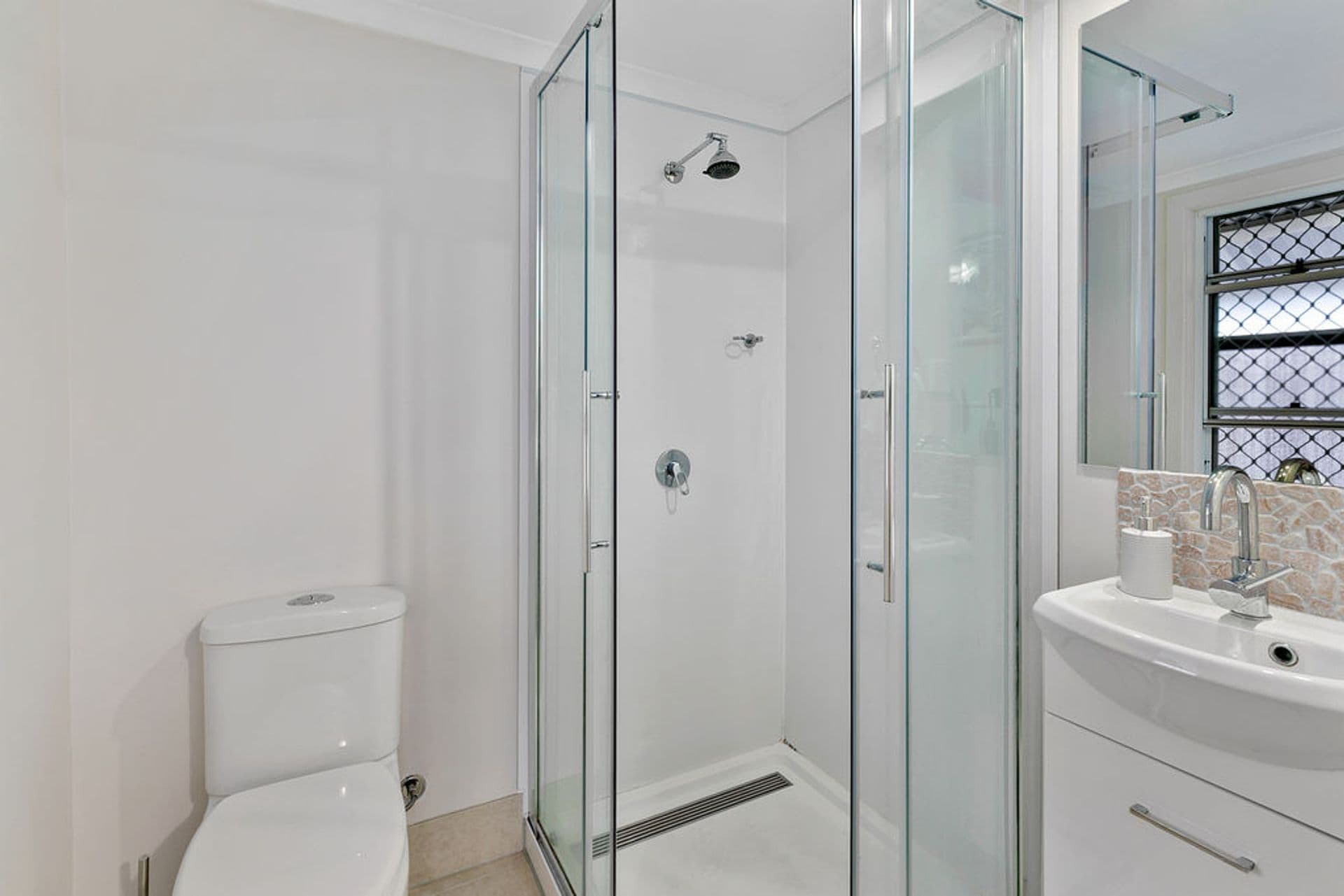 13 Ryder Street, Wynnum, QLD, 4178, Wynnum - Thumbnail 6