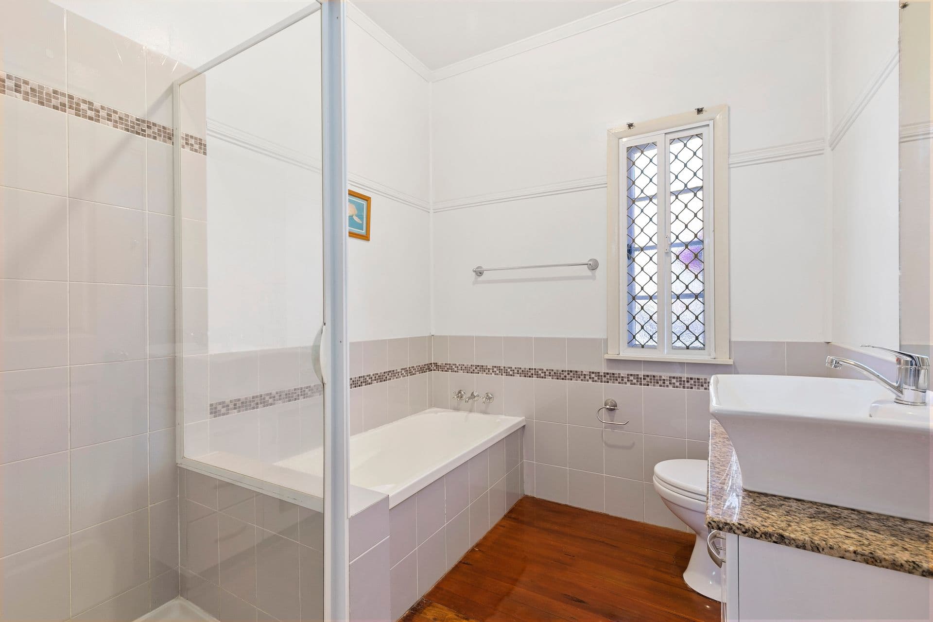 104 Sandy Camp Road, Wynnum West, QLD, 4178, Wynnum West - Thumbnail 4