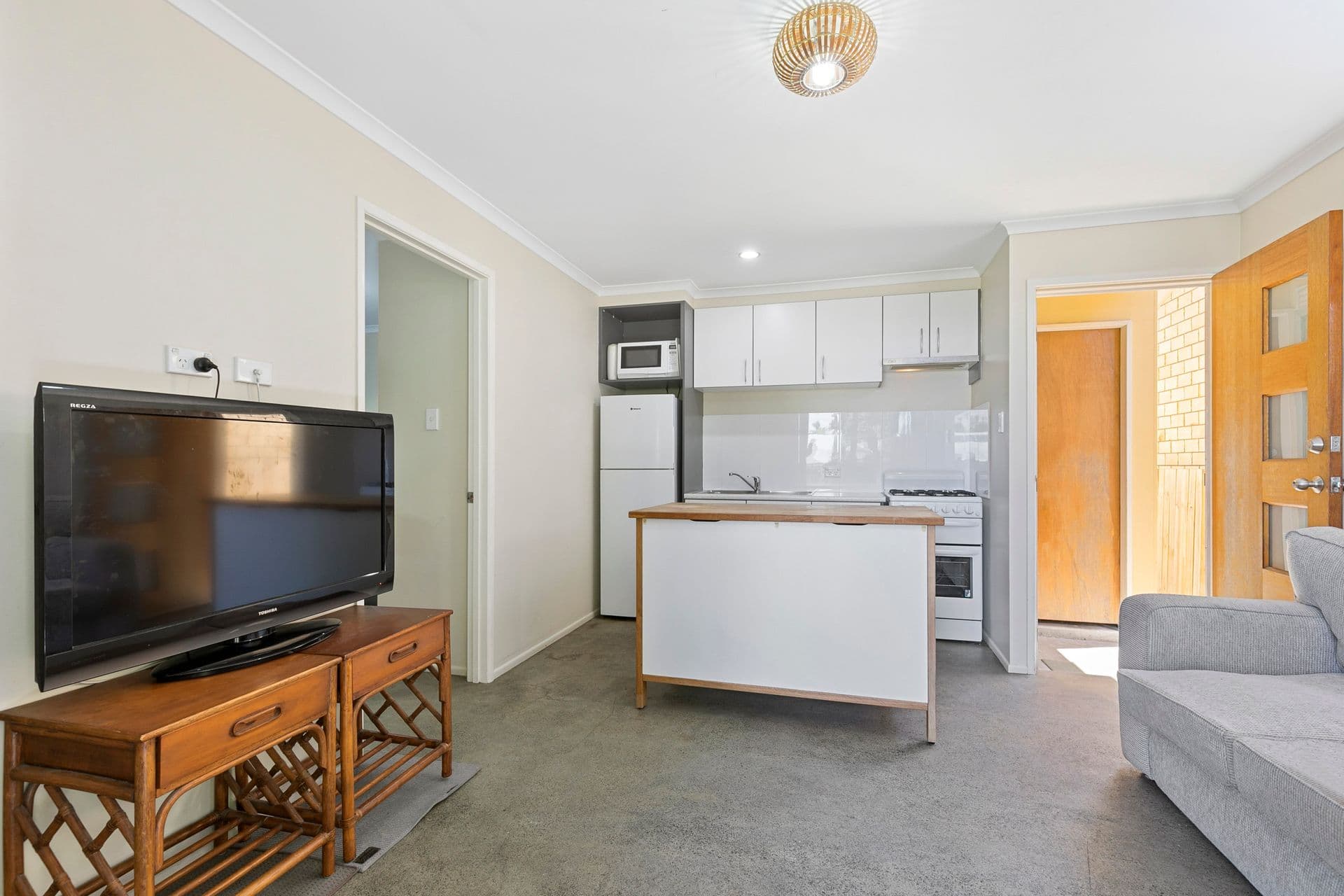 104 Sandy Camp Road, Wynnum West, QLD, 4178, Wynnum West - Thumbnail 8