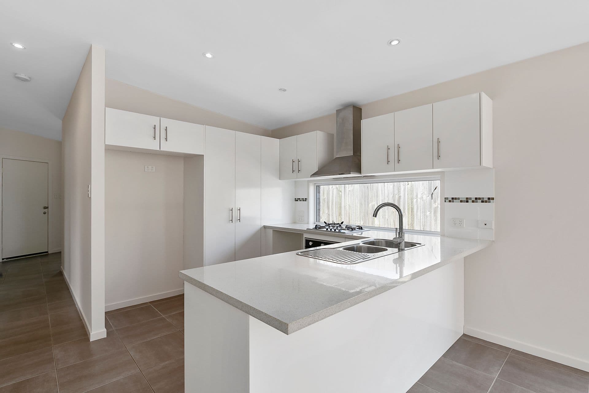 31 Daisy Road, Manly West, QLD, 4179, Manly West - Thumbnail 2