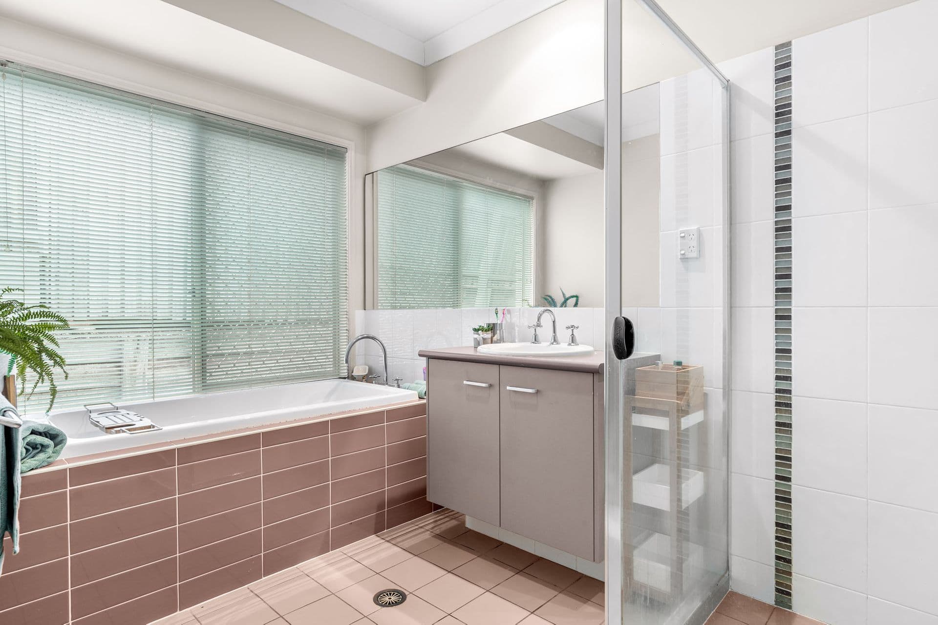 25 Springall Place, Wakerley, QLD, 4154, Wakerley - Thumbnail 4