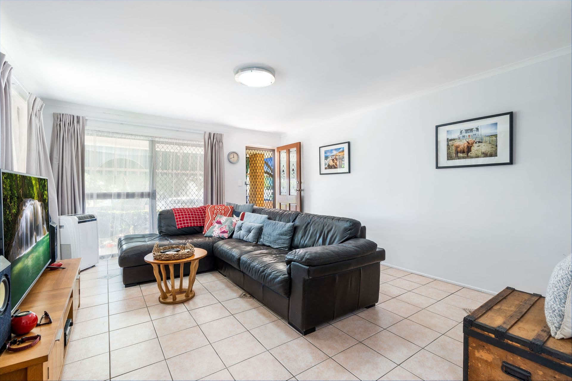 90 Pine Street, Wynnum, QLD, 4178, Wynnum - Thumbnail 3
