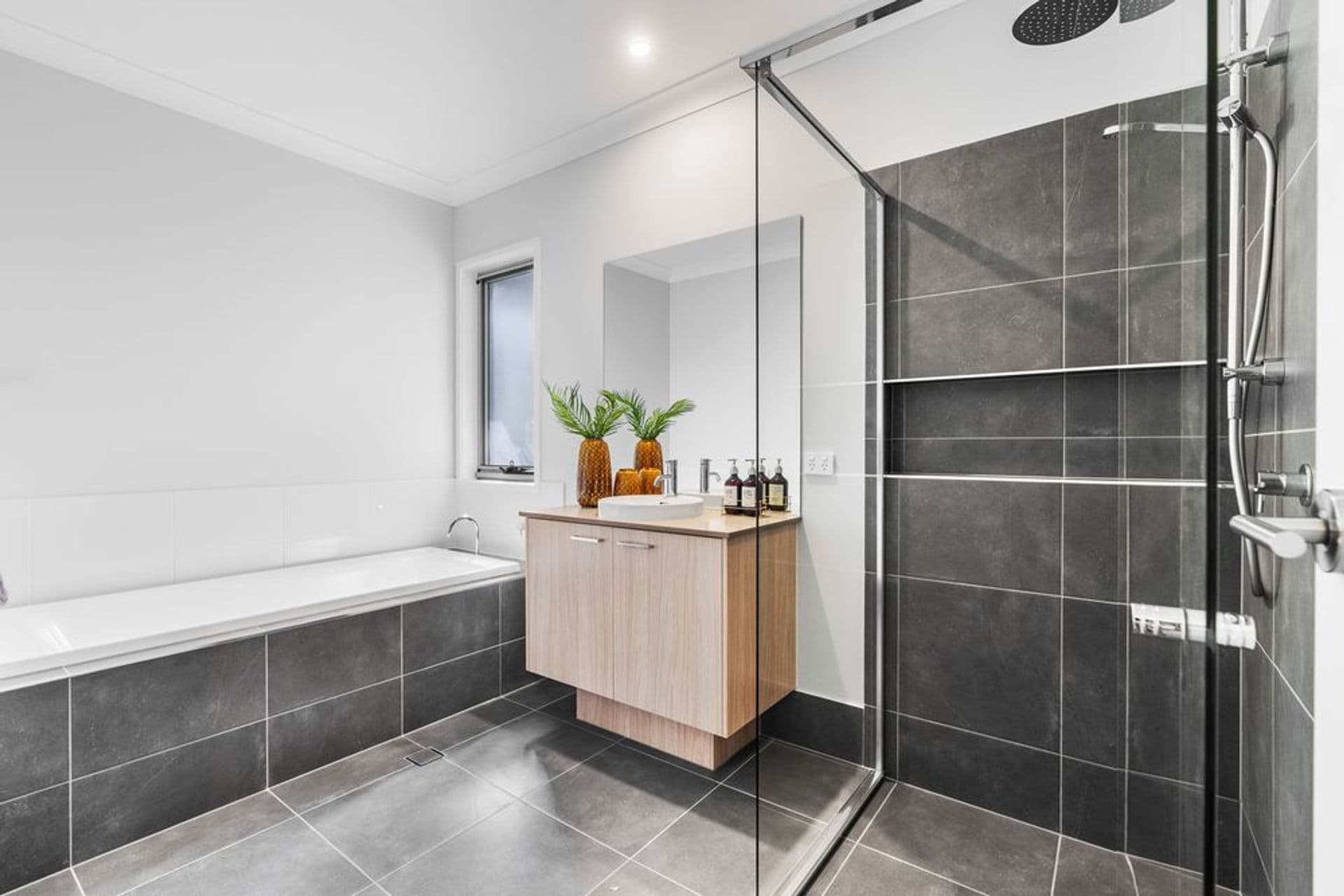 22 Ure Street, Wynnum, QLD, 4178, Wynnum - Thumbnail 7