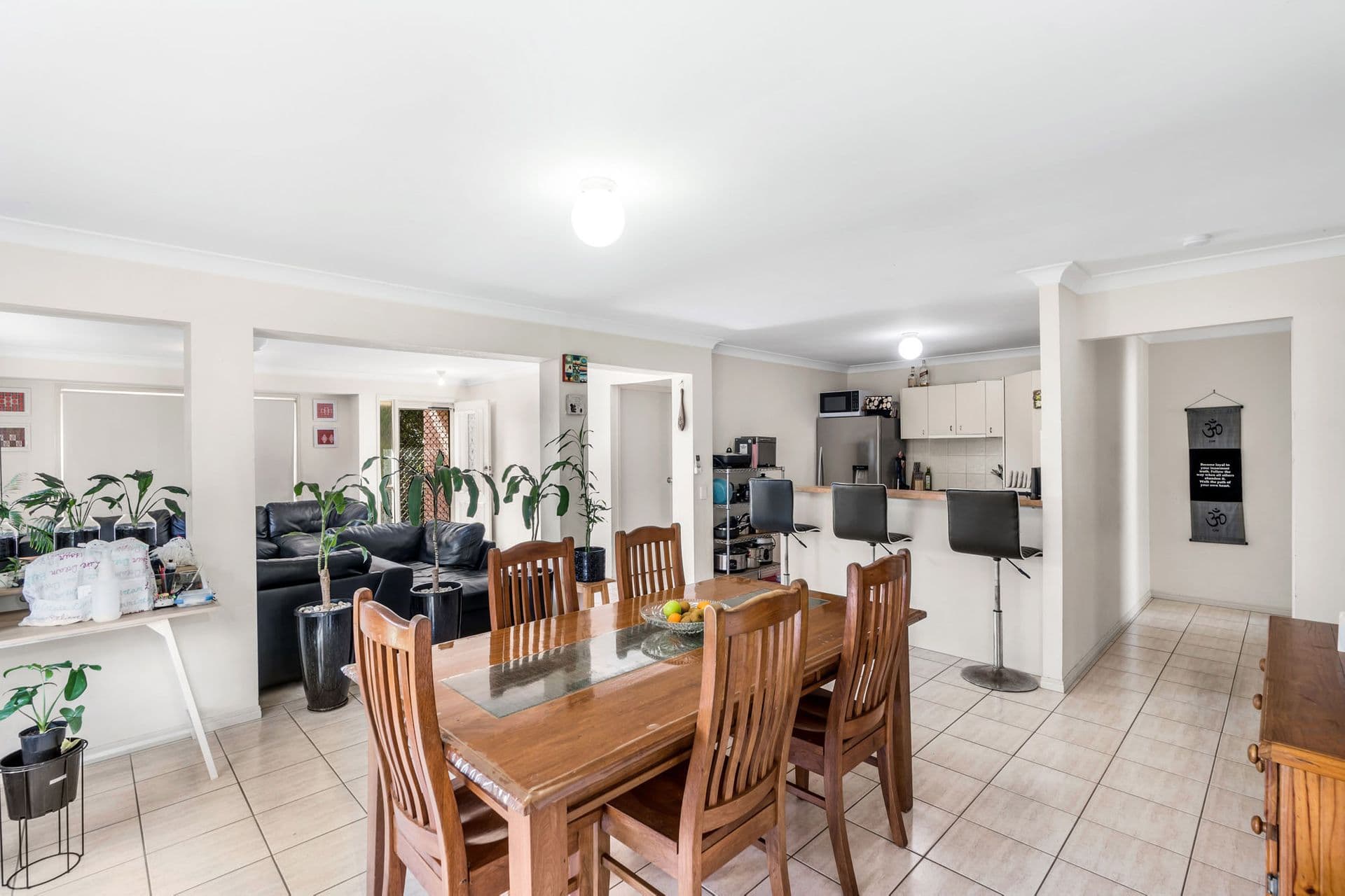 14 Pinewood Street, Wynnum West, QLD, 4178, Wynnum West - Thumbnail 2