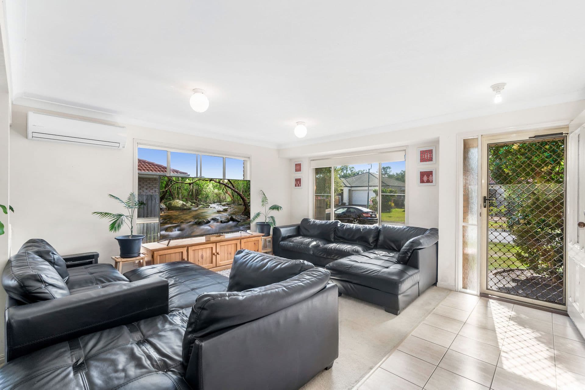14 Pinewood Street, Wynnum West, QLD, 4178, Wynnum West - Thumbnail 5