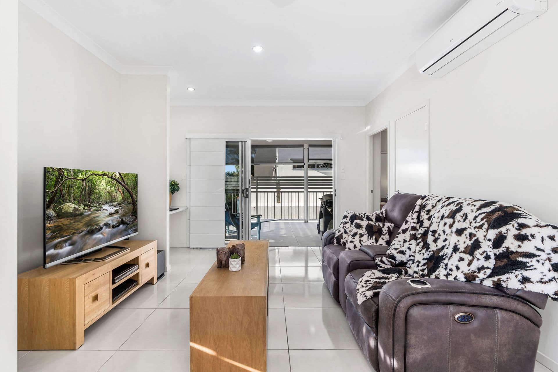 3/52 Dibar Street, Wynnum, QLD, 4178, Wynnum - Thumbnail 7