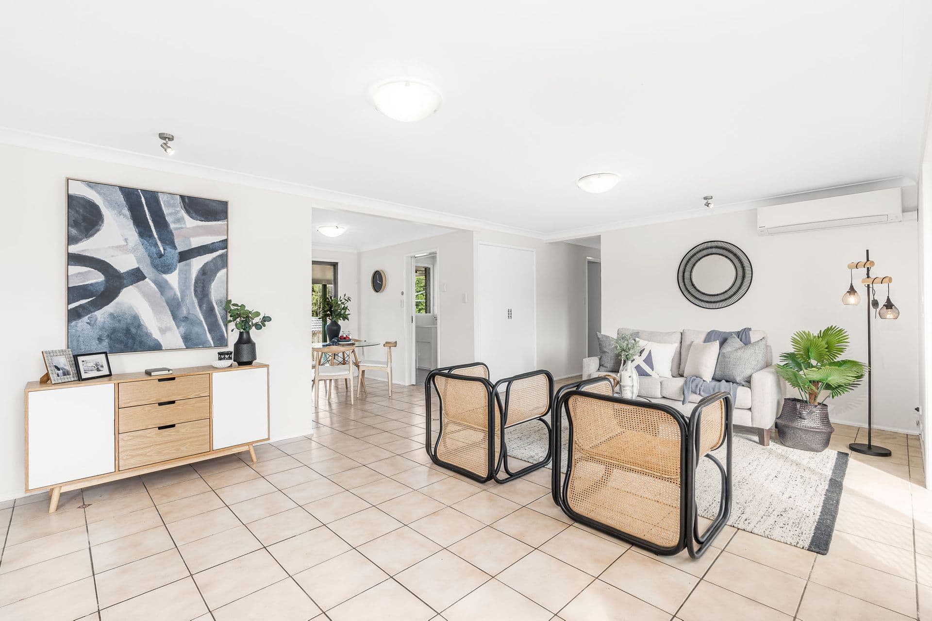 17 Spoonbill Street, Birkdale, QLD, 4159, Birkdale - Thumbnail 2