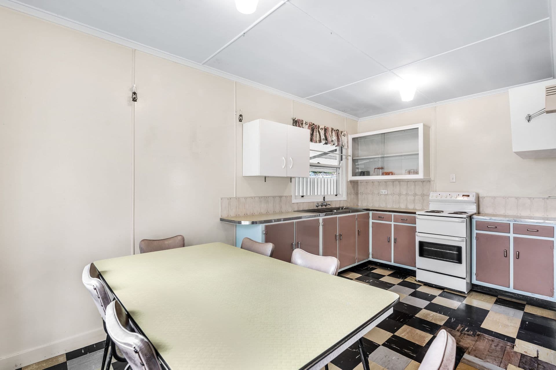 191 Wondall Road, Wynnum West, QLD, 4178, Wynnum West - Thumbnail 3