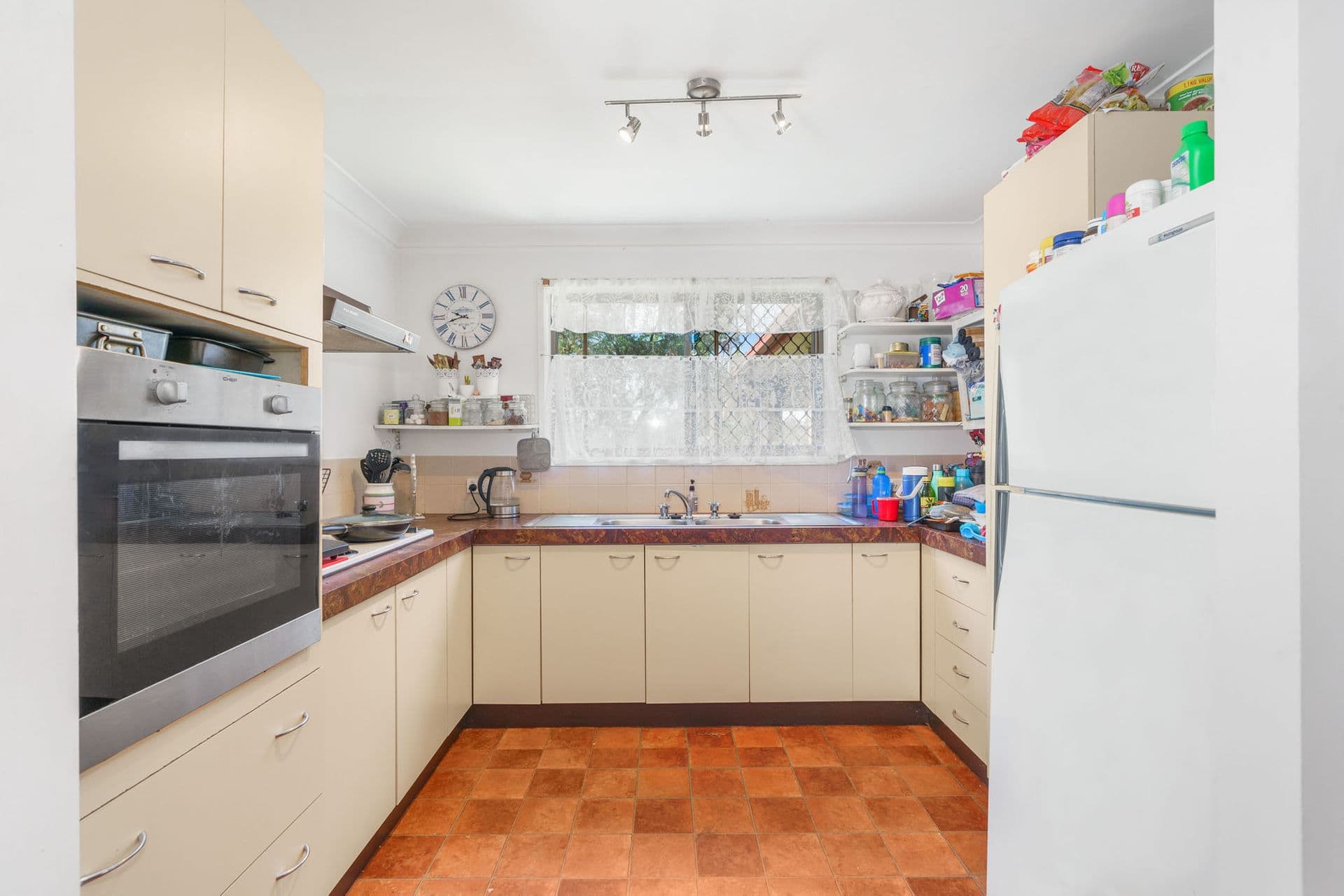 90 Ferry Road, Thorneside, QLD, 4158, Thorneside - Thumbnail 3