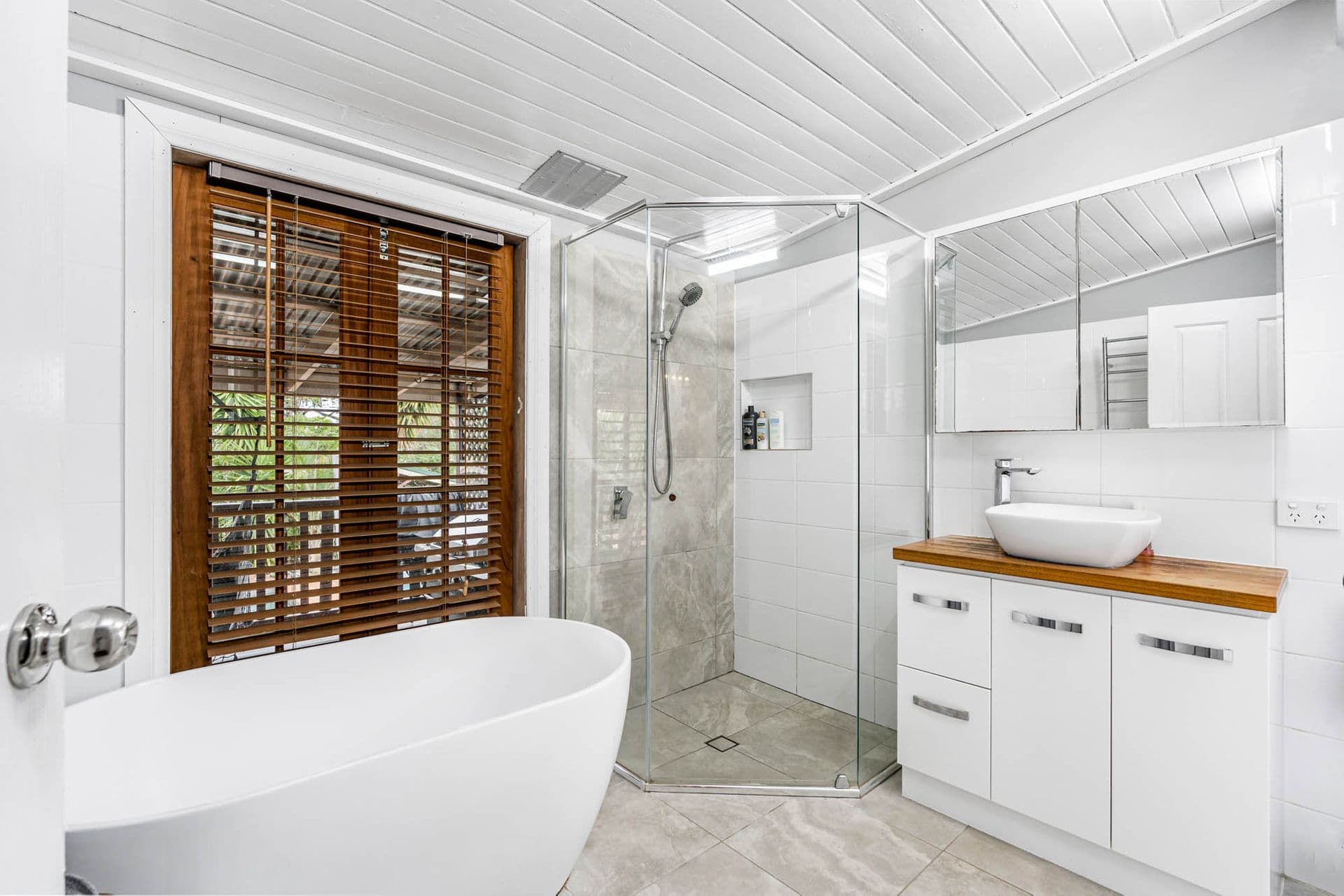 177 Wynnum North Road, Wynnum, QLD, 4178, Wynnum - Thumbnail 5