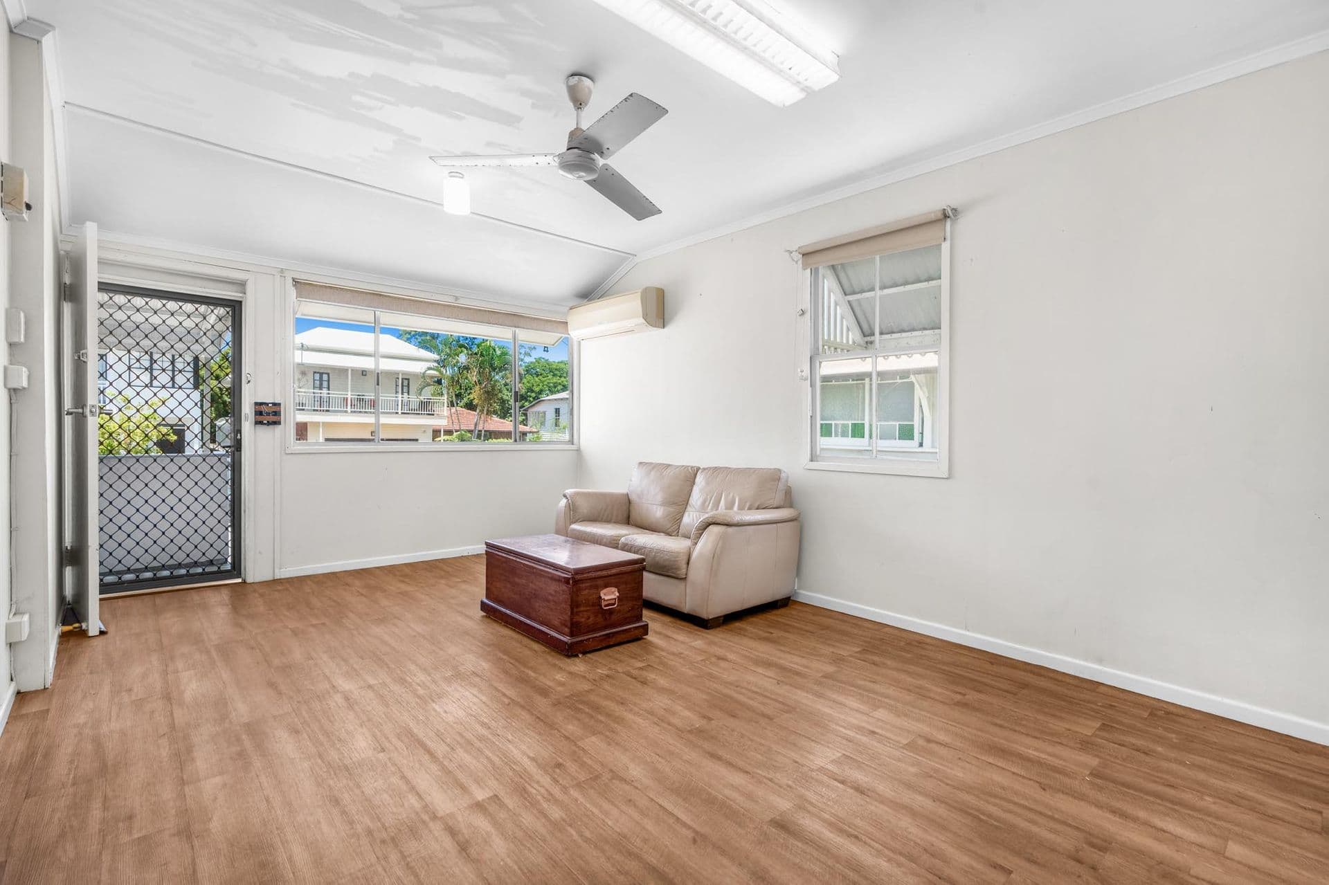 13 Chestnut Street, Wynnum, QLD, 4178, Wynnum - Thumbnail 6