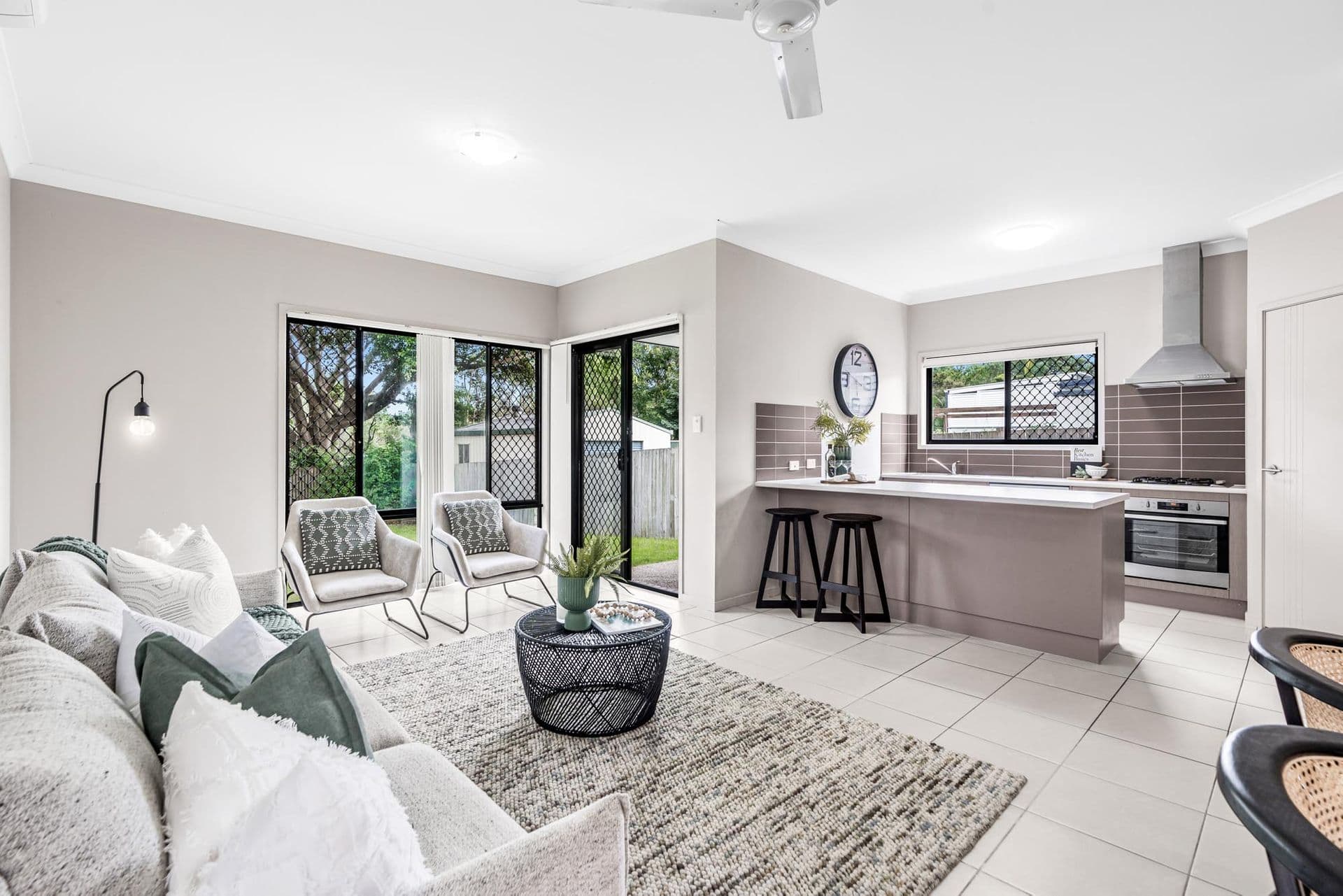 71 Whites Road, Manly West, QLD, 4179, Manly West - Thumbnail 2