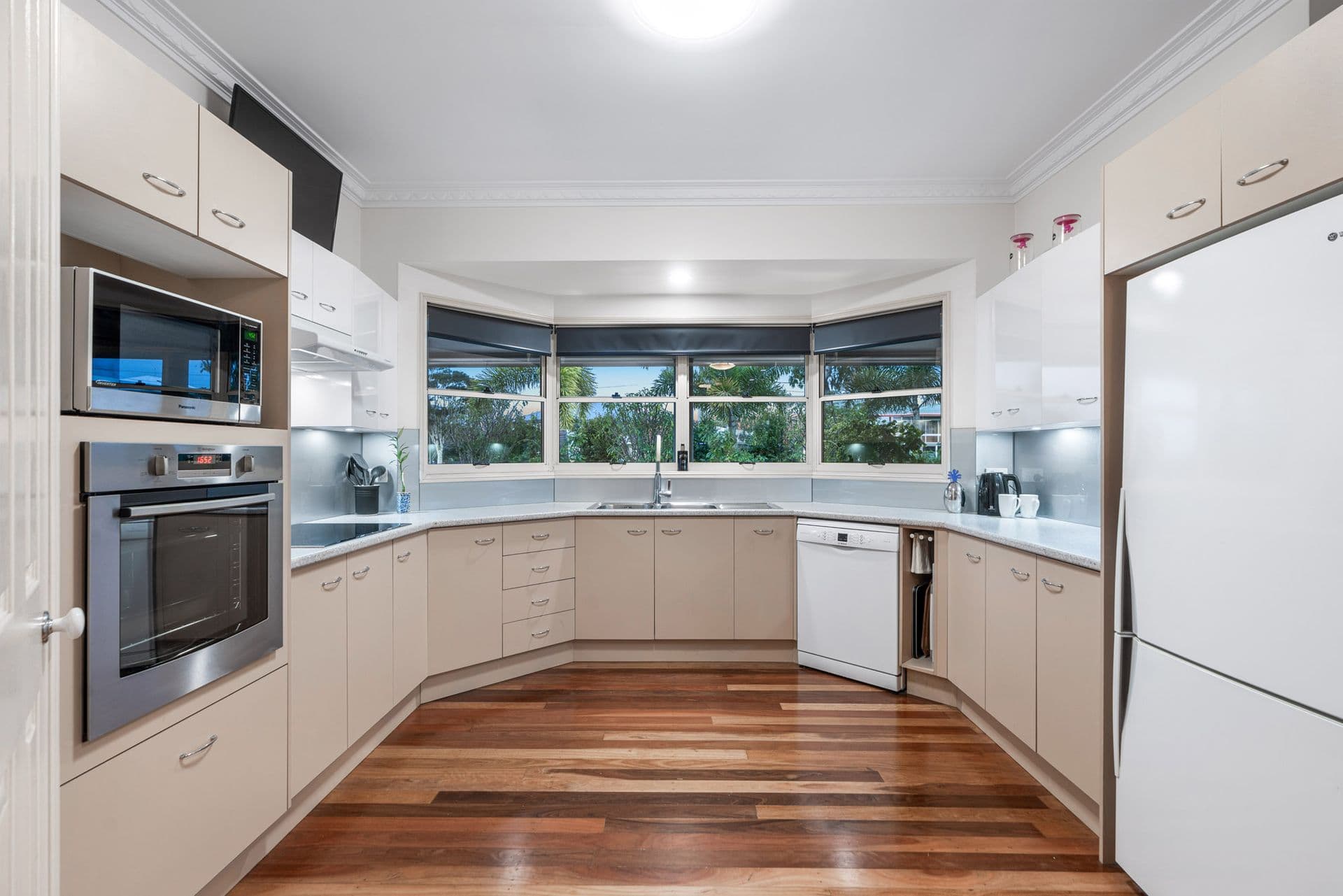 197 Randall Road, Wynnum West, QLD, 4178, Wynnum West - Thumbnail 2