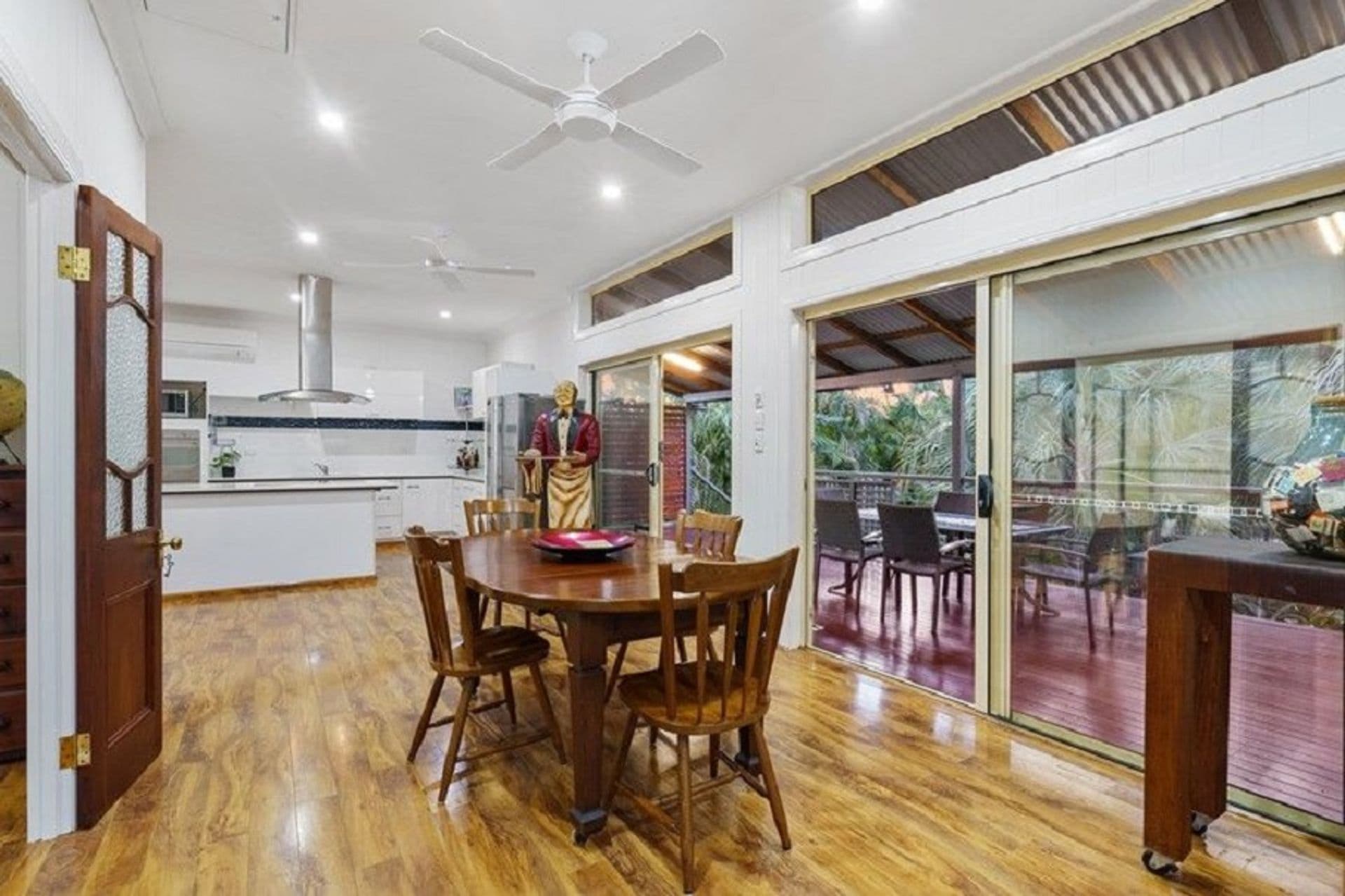 63 Wilde Street, Wynnum, QLD, 4178, Wynnum - Thumbnail 3