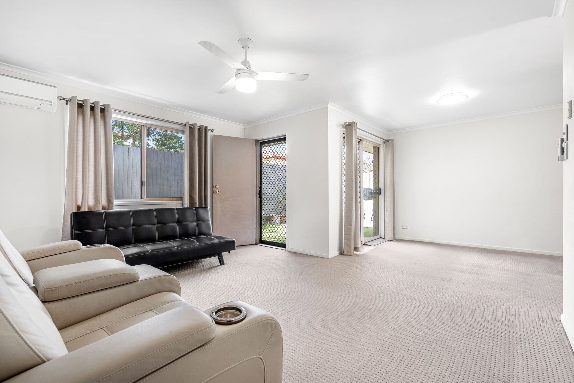 2/15 Worthing Street, Wynnum, QLD, 4178, Wynnum - Thumbnail 2