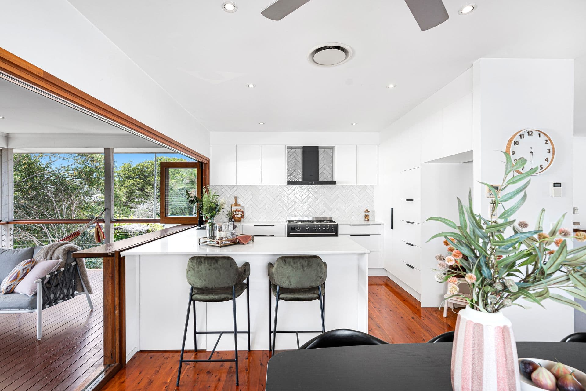 27 Shepherd Street, Wynnum, QLD, 4178, Wynnum - Thumbnail 3