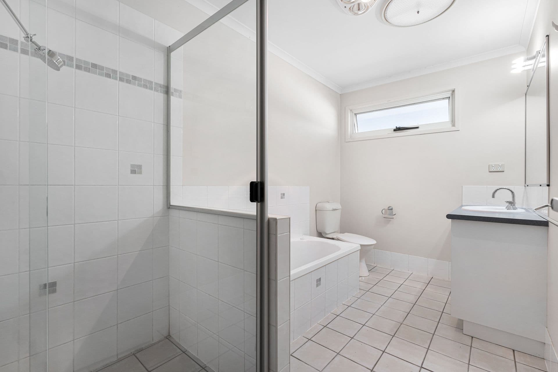 10 Of 8 Zahner Place, Manly West, QLD, 4179, Manly West - Thumbnail 5