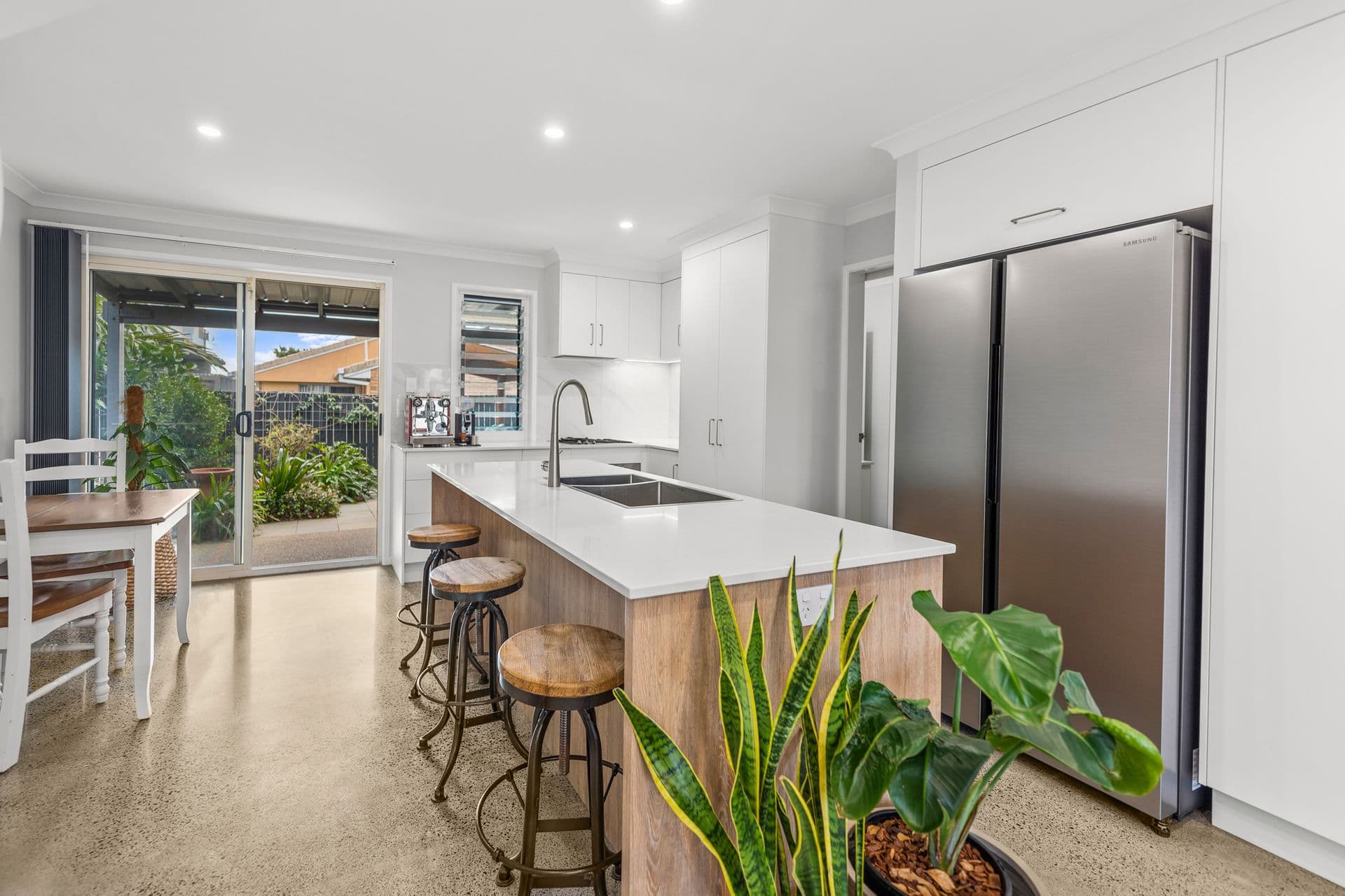 3/7 Emsworth Street, Wynnum, QLD, 4178, Wynnum - Thumbnail 3