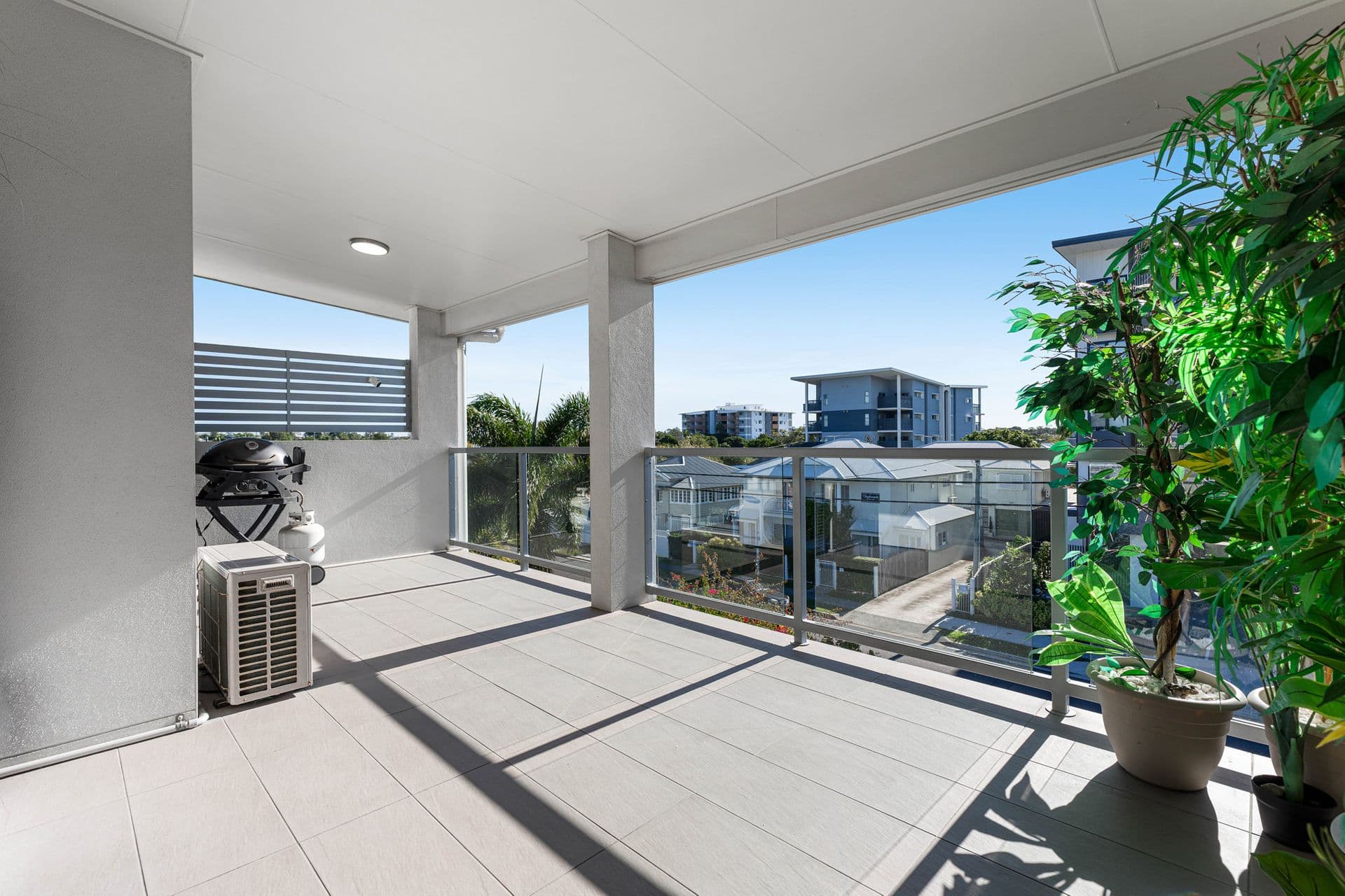 8/12 Drayton Terrace, Wynnum, QLD, 4178, Wynnum - Image 1