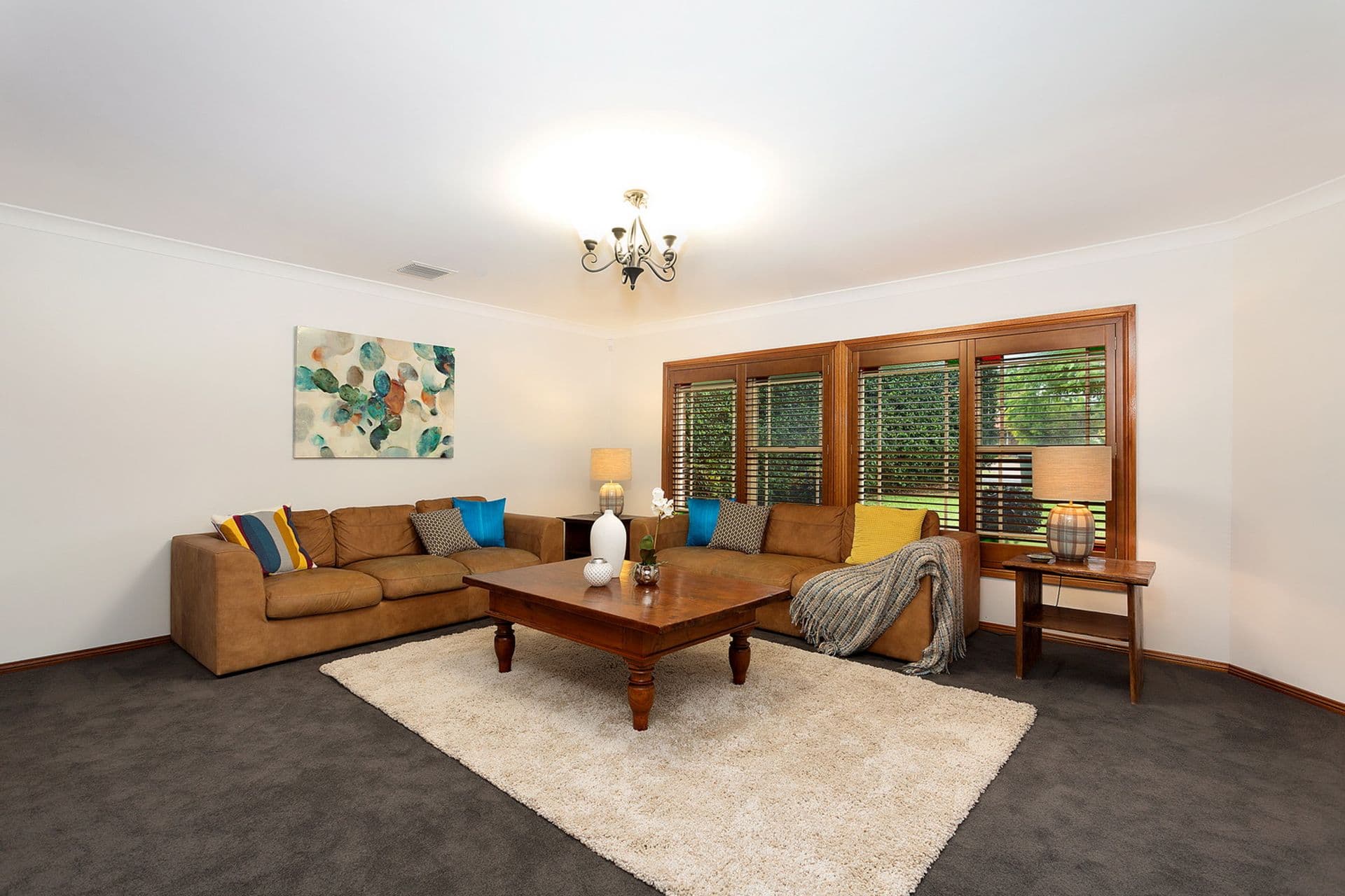 11 Eryne Place, Dural, NSW, 2158, Dural - Thumbnail 2