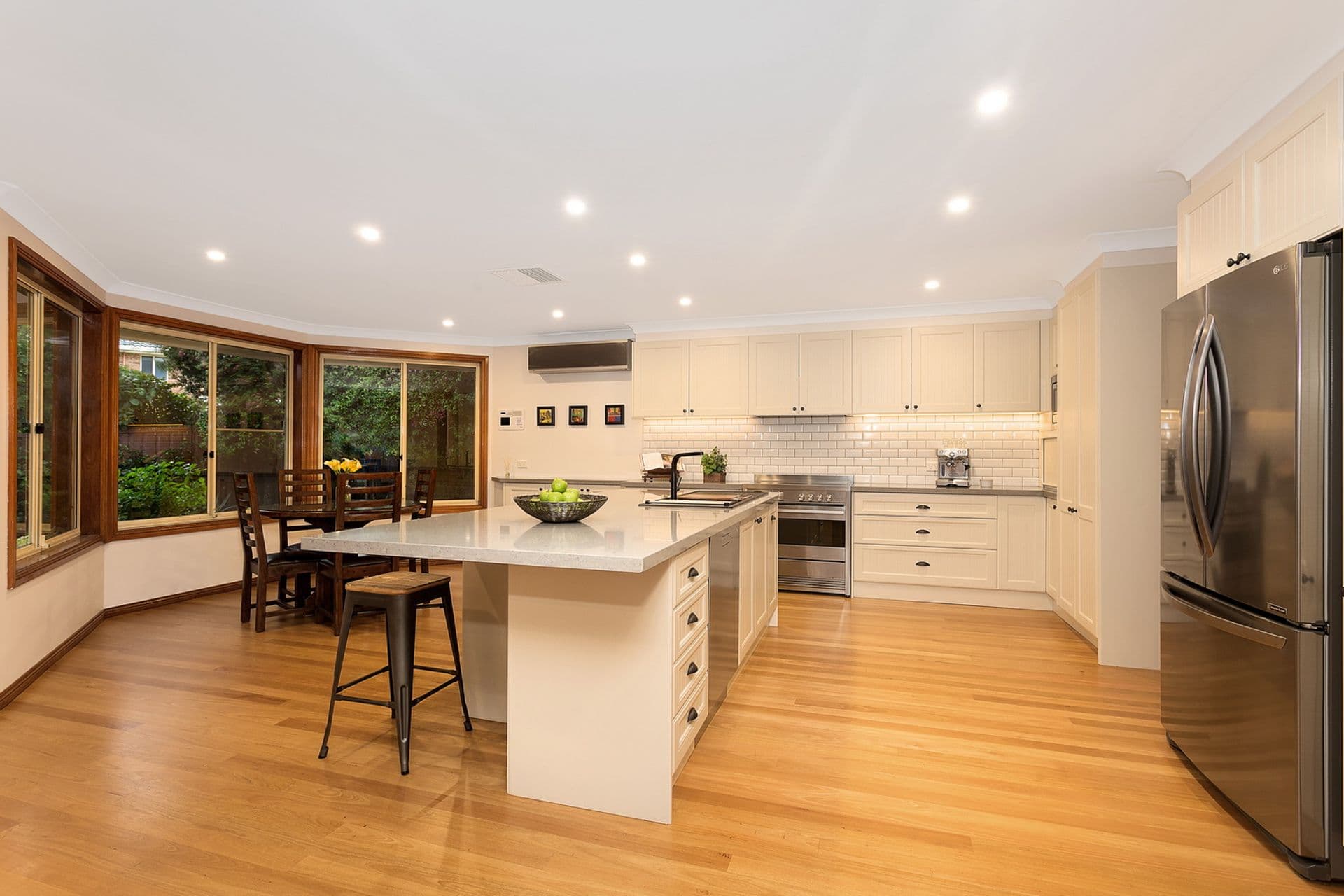 11 Eryne Place, Dural, NSW, 2158, Dural - Thumbnail 4